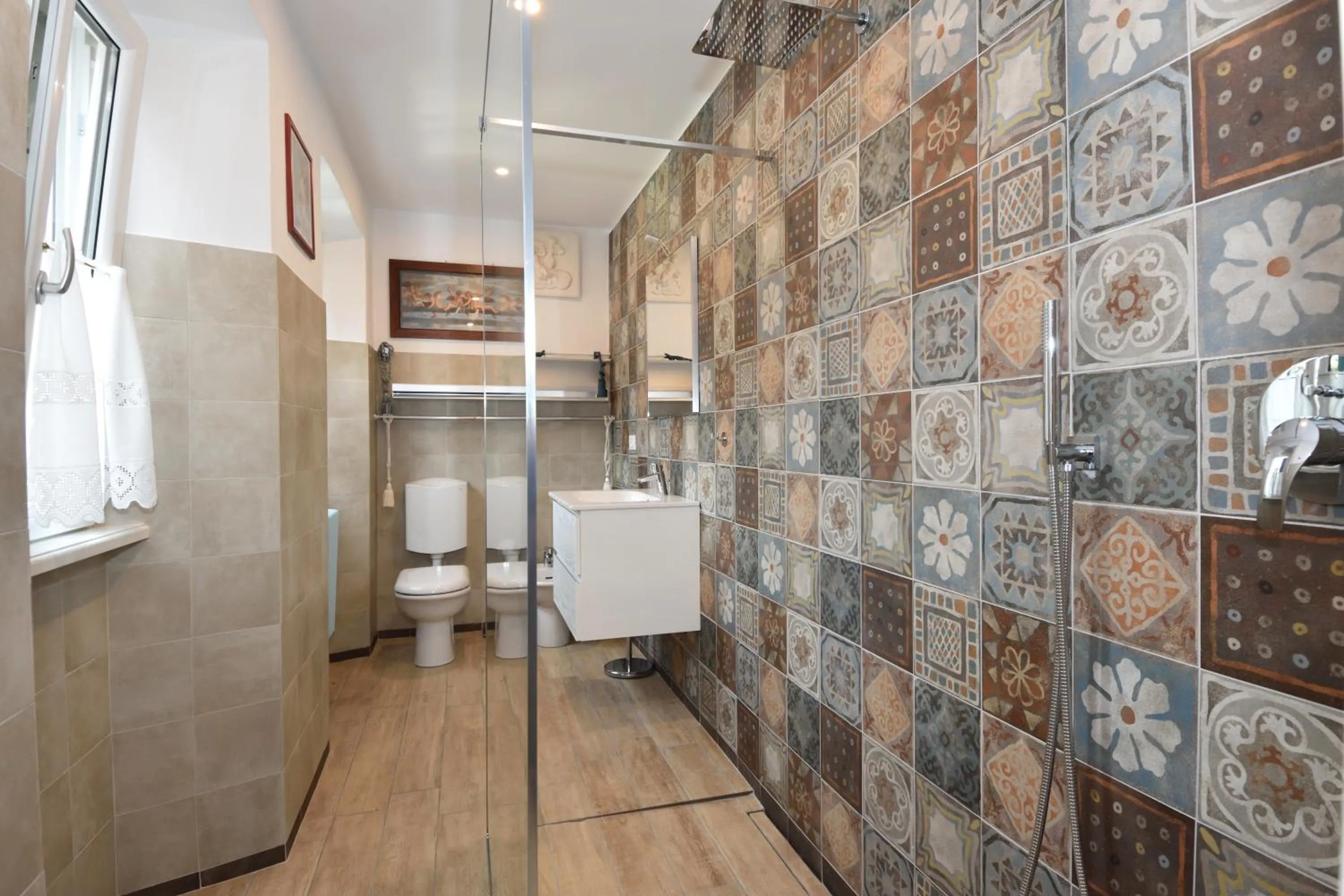 Shower in Bellagio Bed & Breakfast