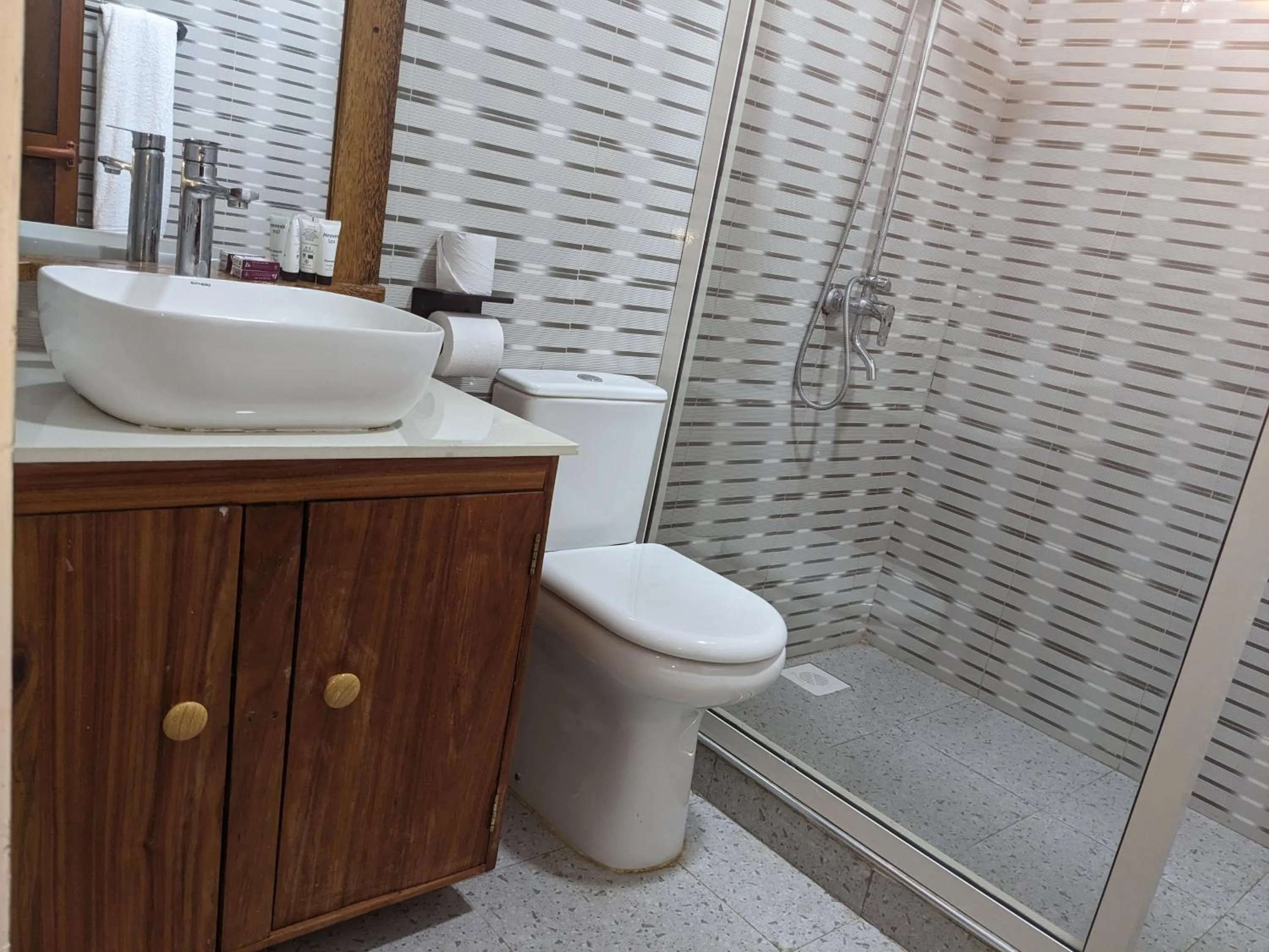 Bathroom in Kivulini Lodge and Restaurant