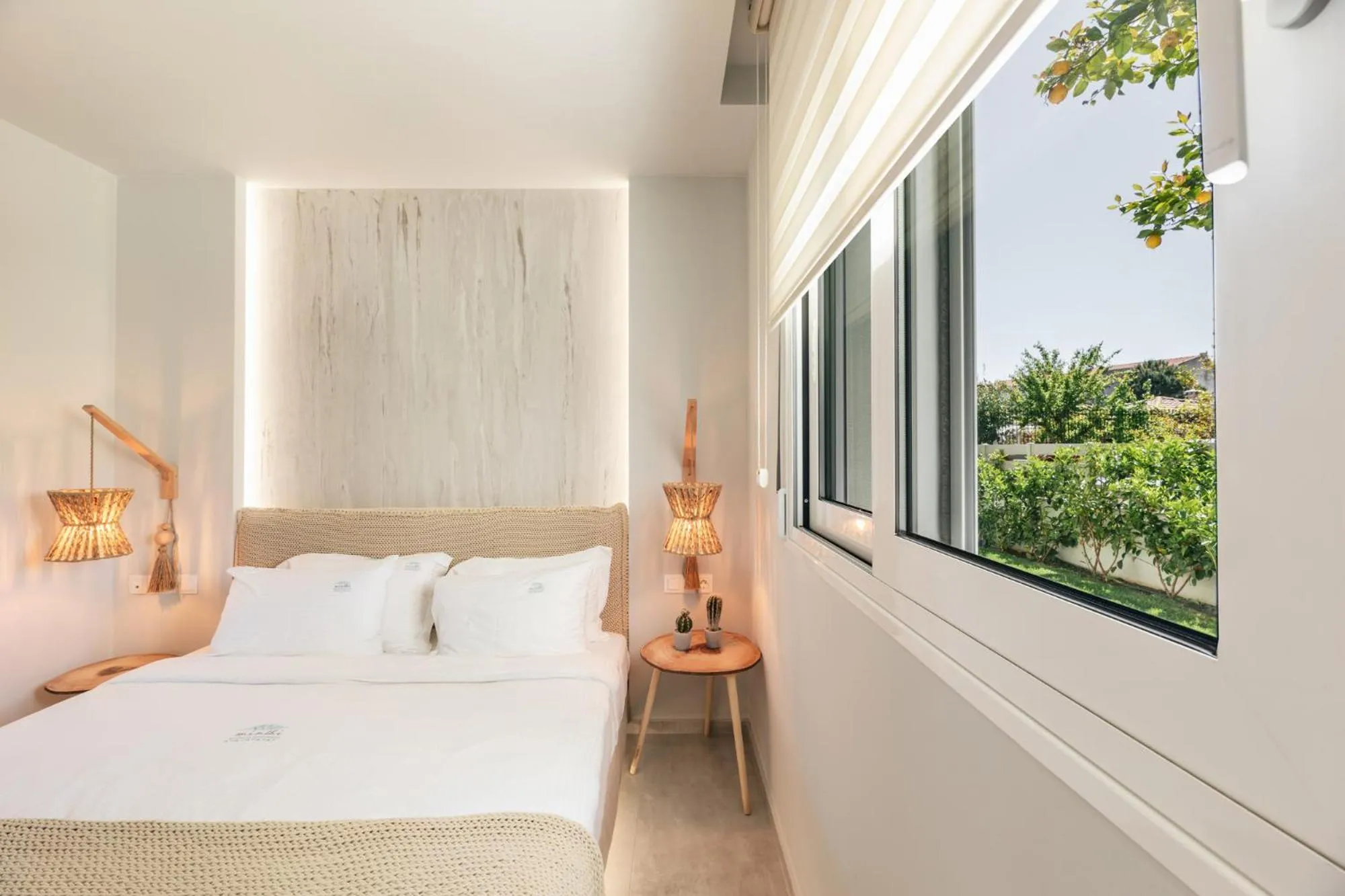 Bed in Minthi Boutique Apartments