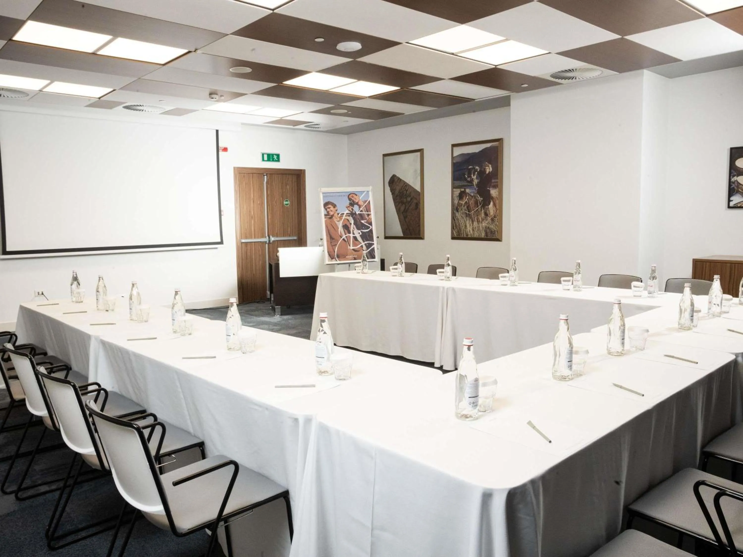 Meeting/conference room in Mercure Almaty City Center