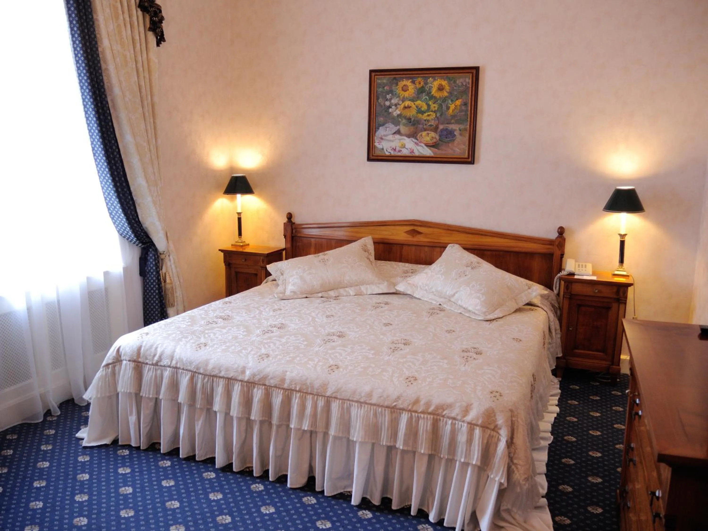 Bed in Grand Hotel Ukraine