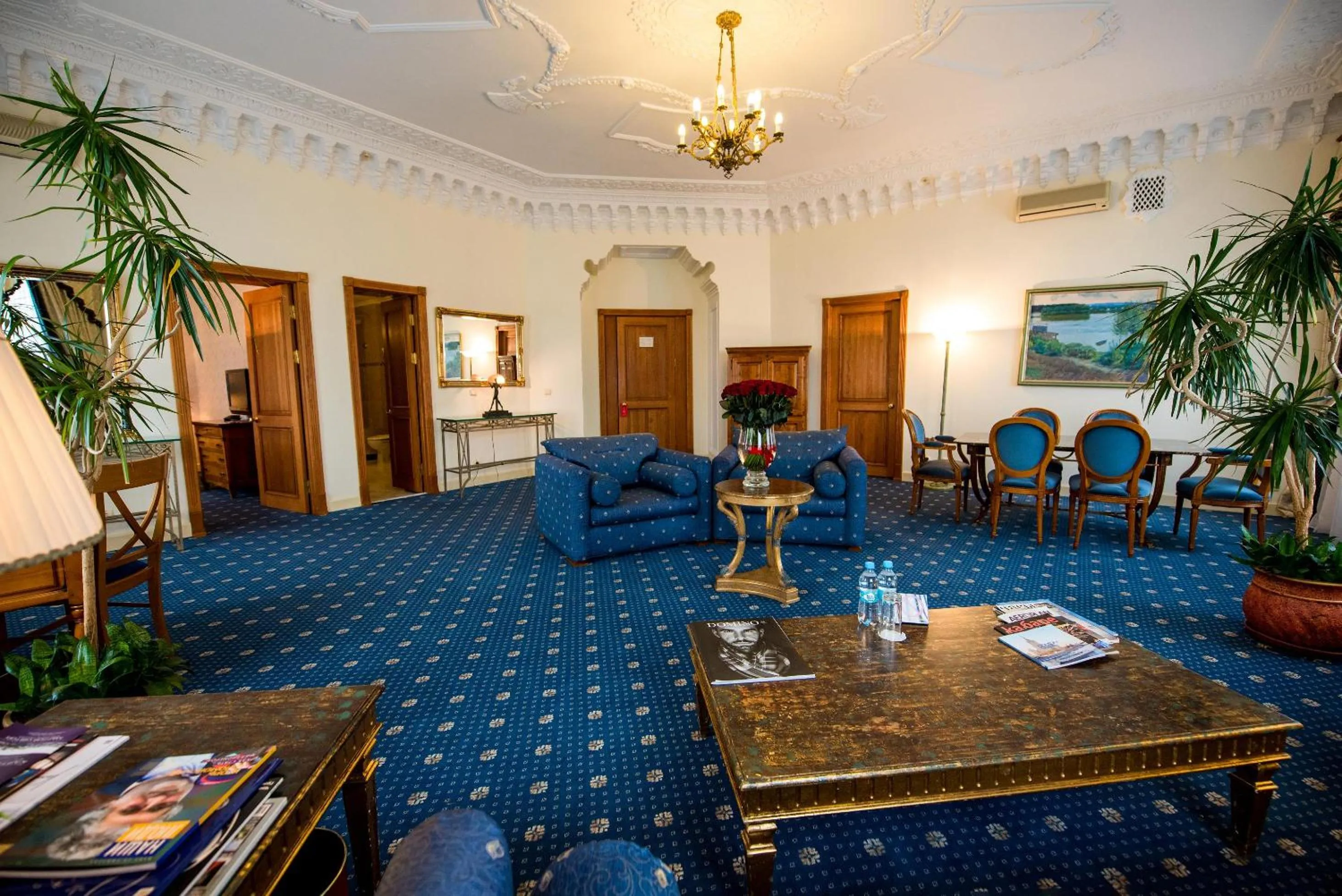 Photo of the whole room in Grand Hotel Ukraine