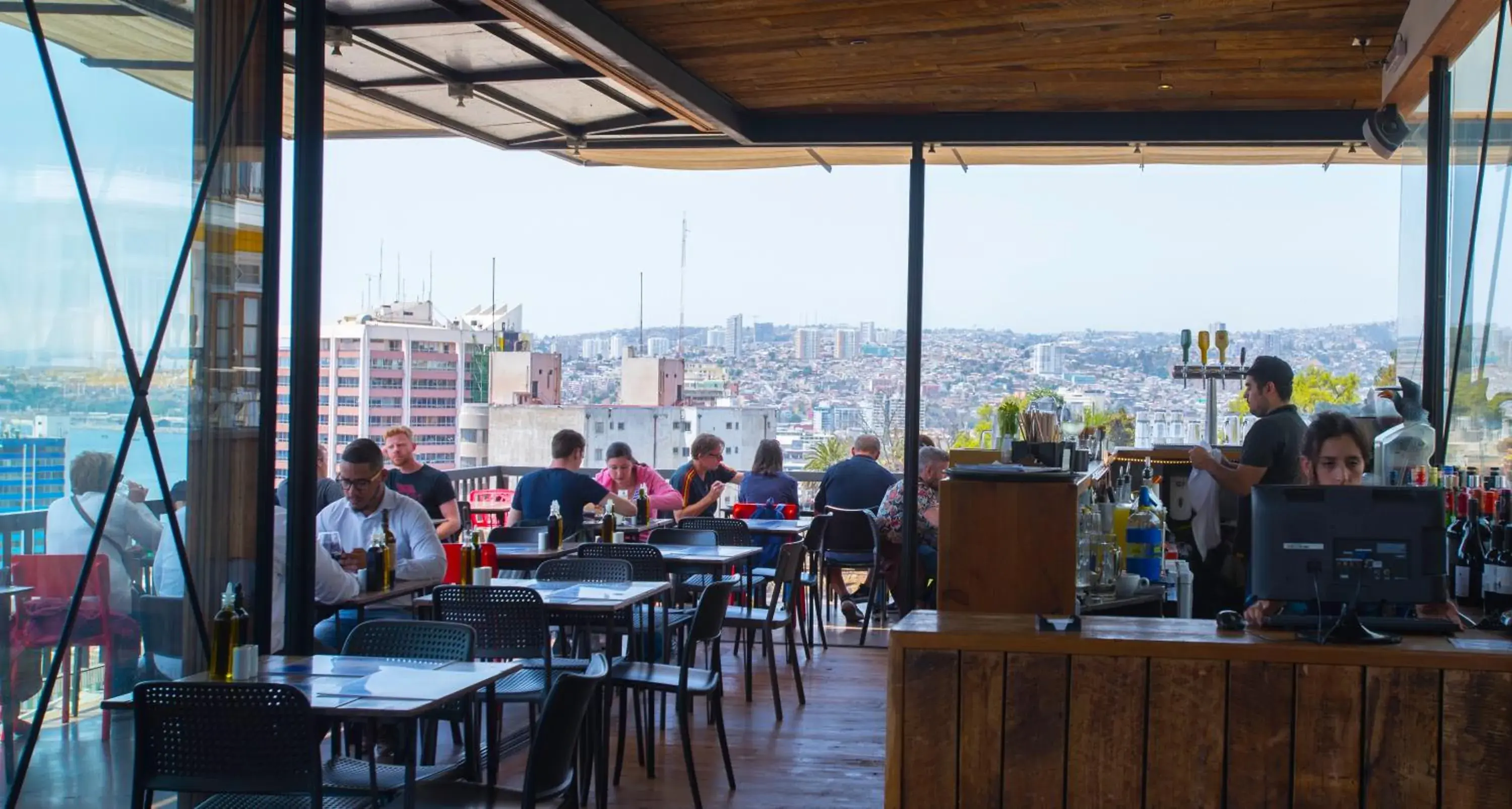 Restaurant/places to eat in Fauna Hotel Restaurant/places to eat in Fauna Hotel