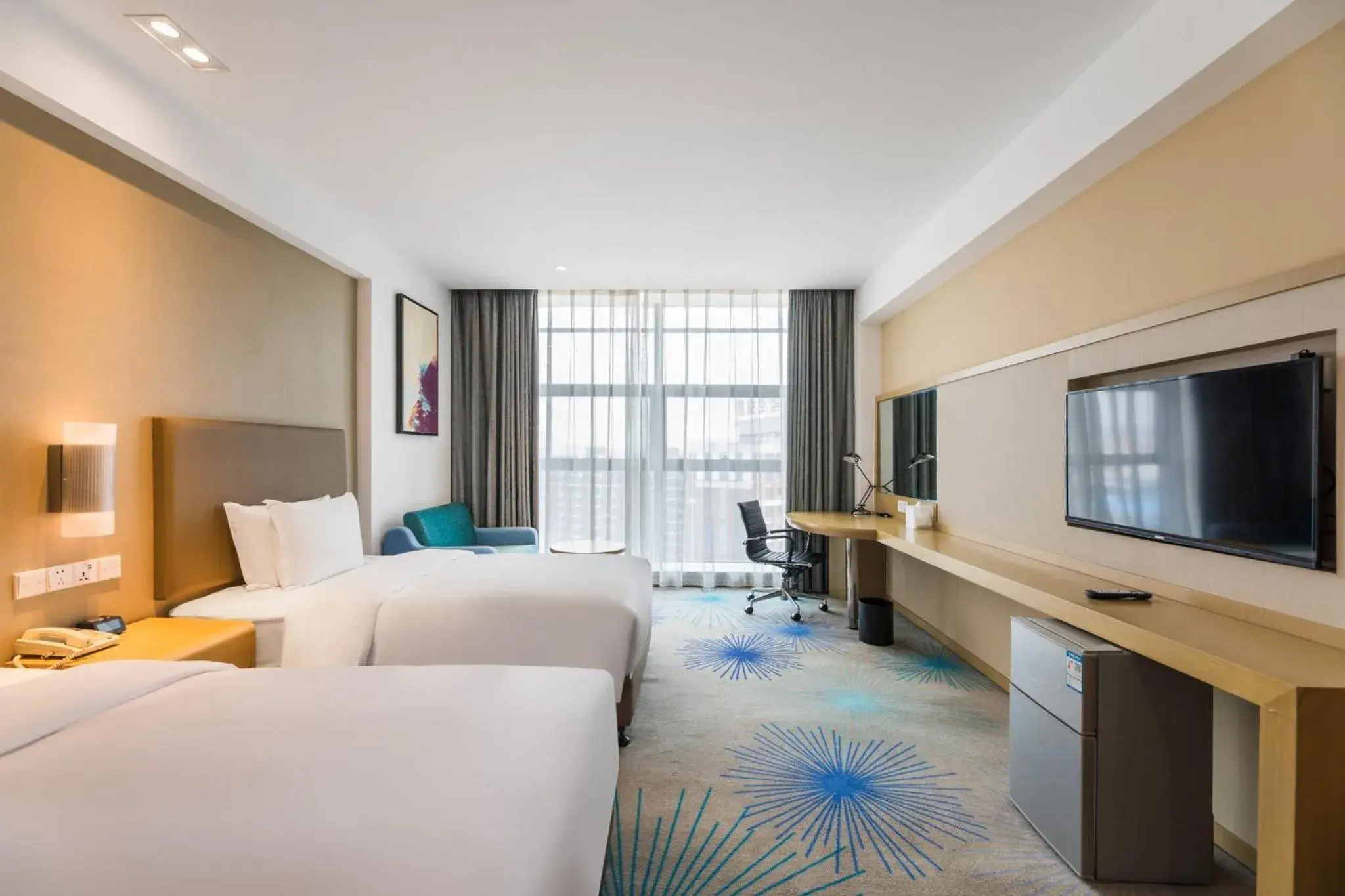 Photo of the whole room, Bed in Holiday Inn Express - Liuyang Development Zone by IHG Changsha Huanghua Airport Photo of the whole room, Bed in Holiday Inn Express - Liuyang Development Zone by IHG Changsha Huanghua Airport