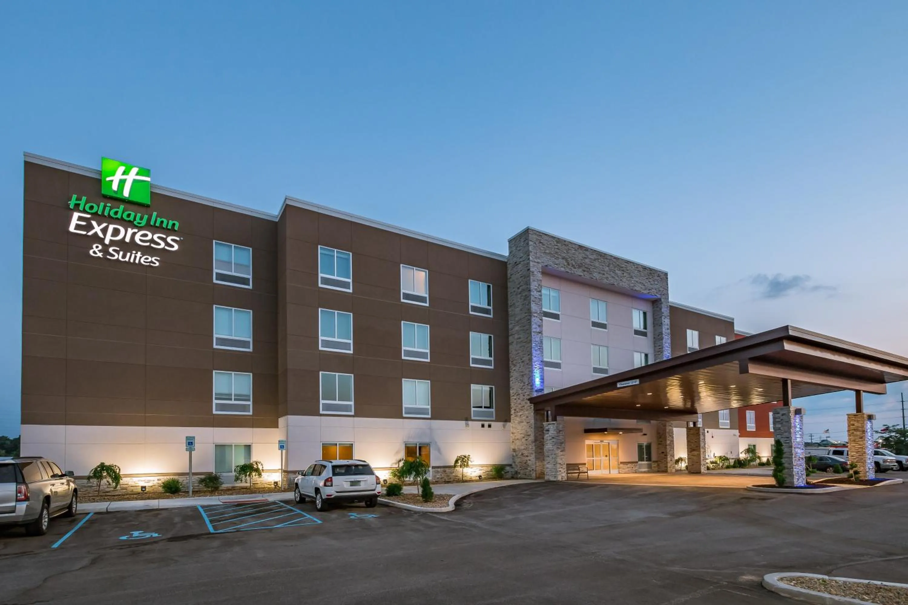 Property building in Holiday Inn Express & Suites- South Bend Casino by IHG