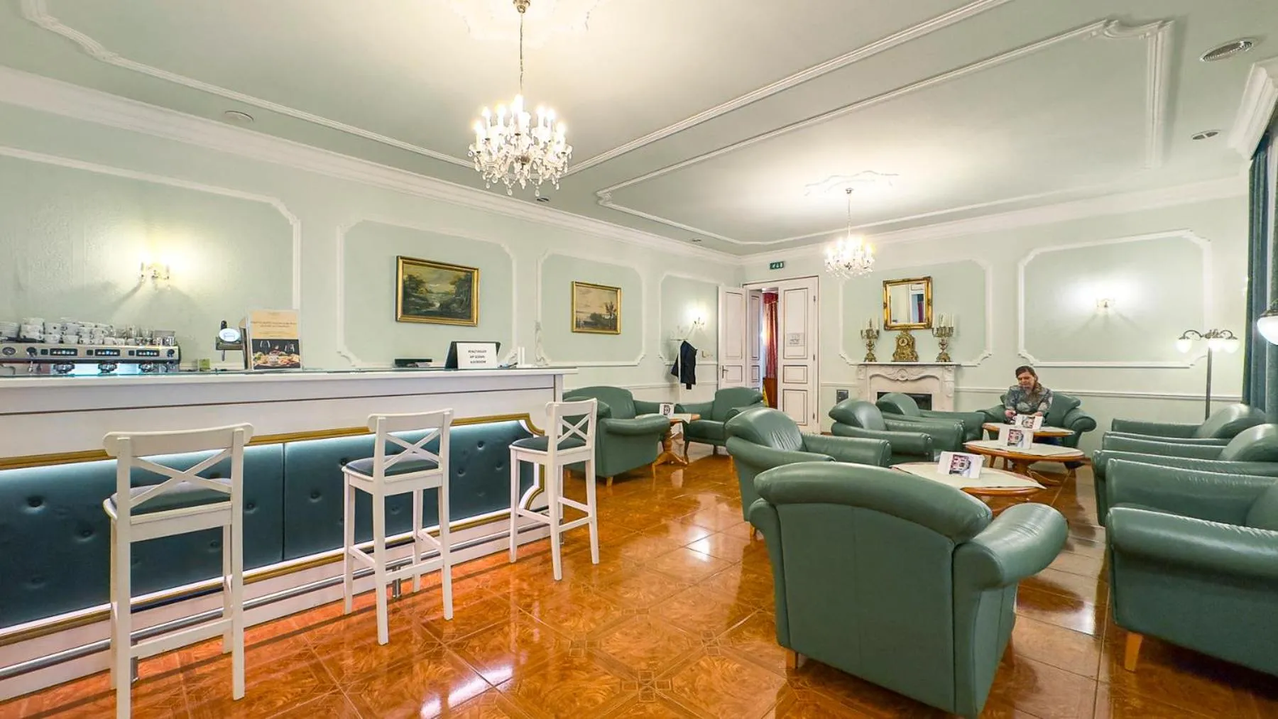 Lounge or bar in Batthyány Kastélyszálló