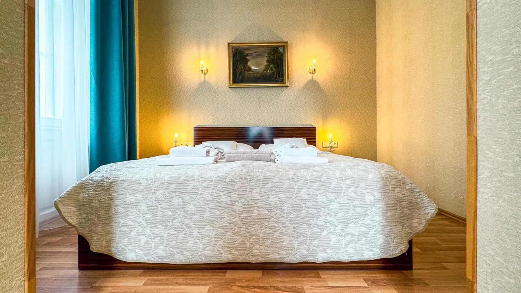 Bed in Batthyány Kastélyszálló
