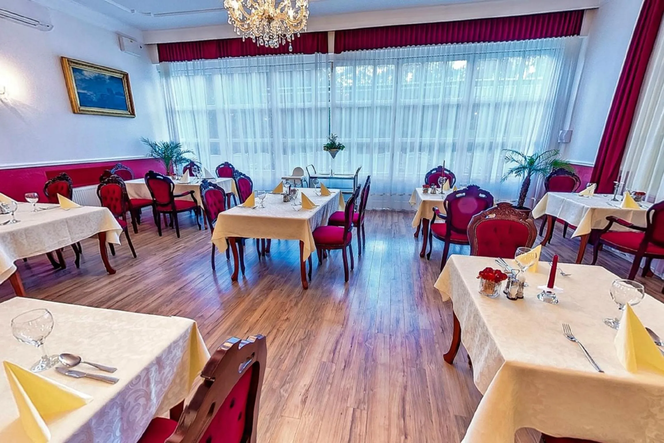 Restaurant/places to eat in Batthyány Kastélyszálló