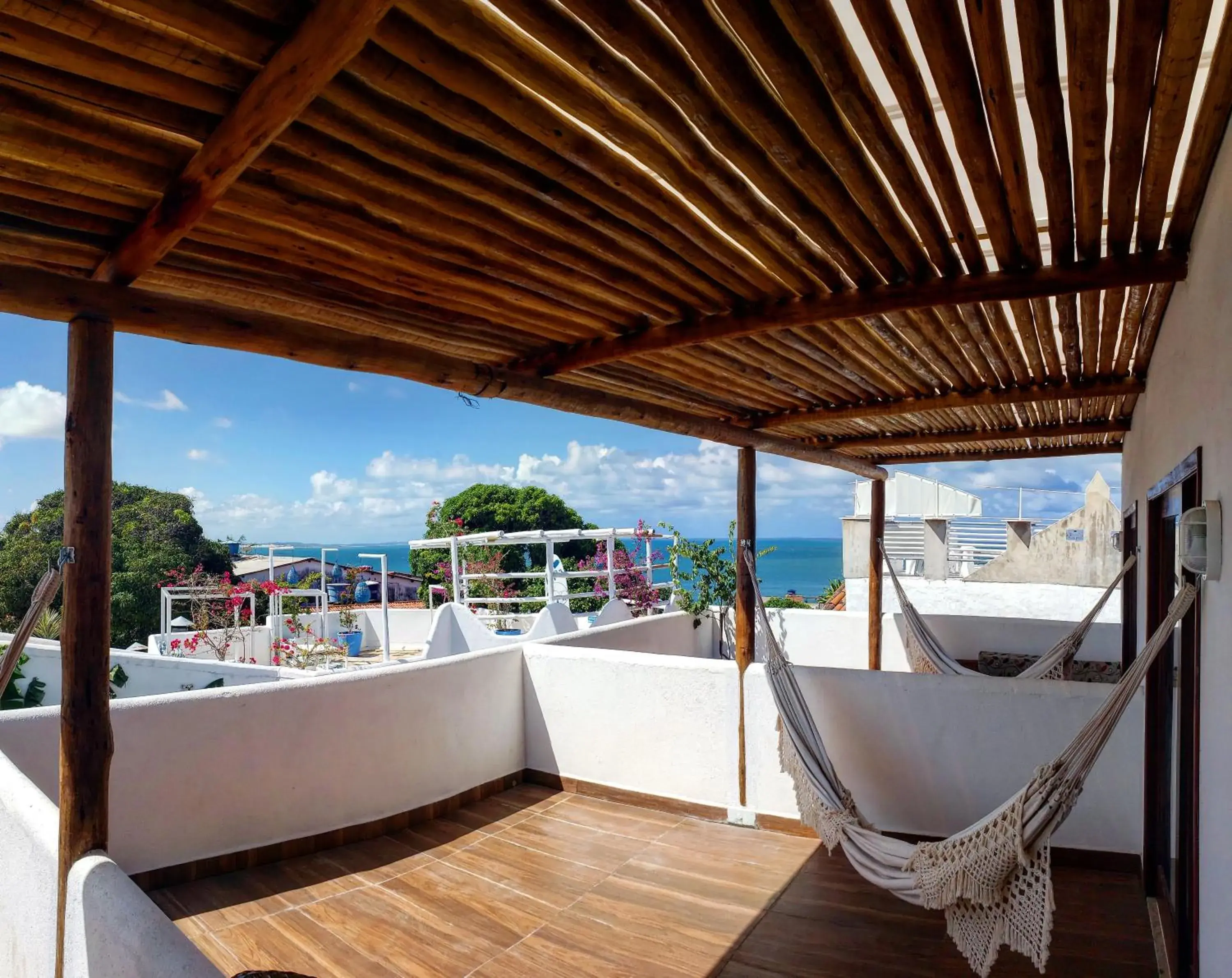 Deluxe Double Room with Balcony and Sea View in Pousada Mediterrânea Deluxe Double Room with Balcony and Sea View in Pousada Mediterrânea