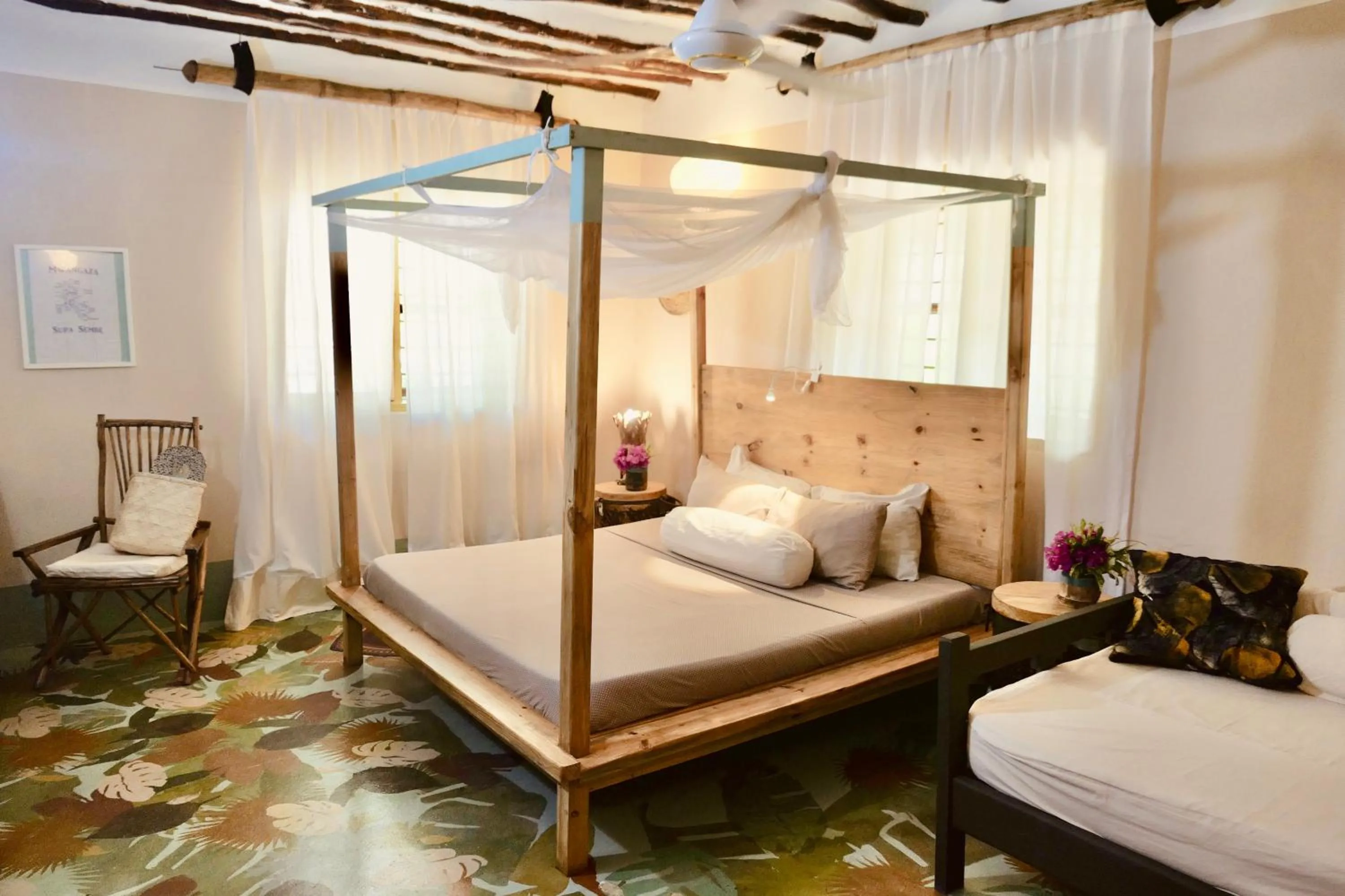 Bed in Mama Root