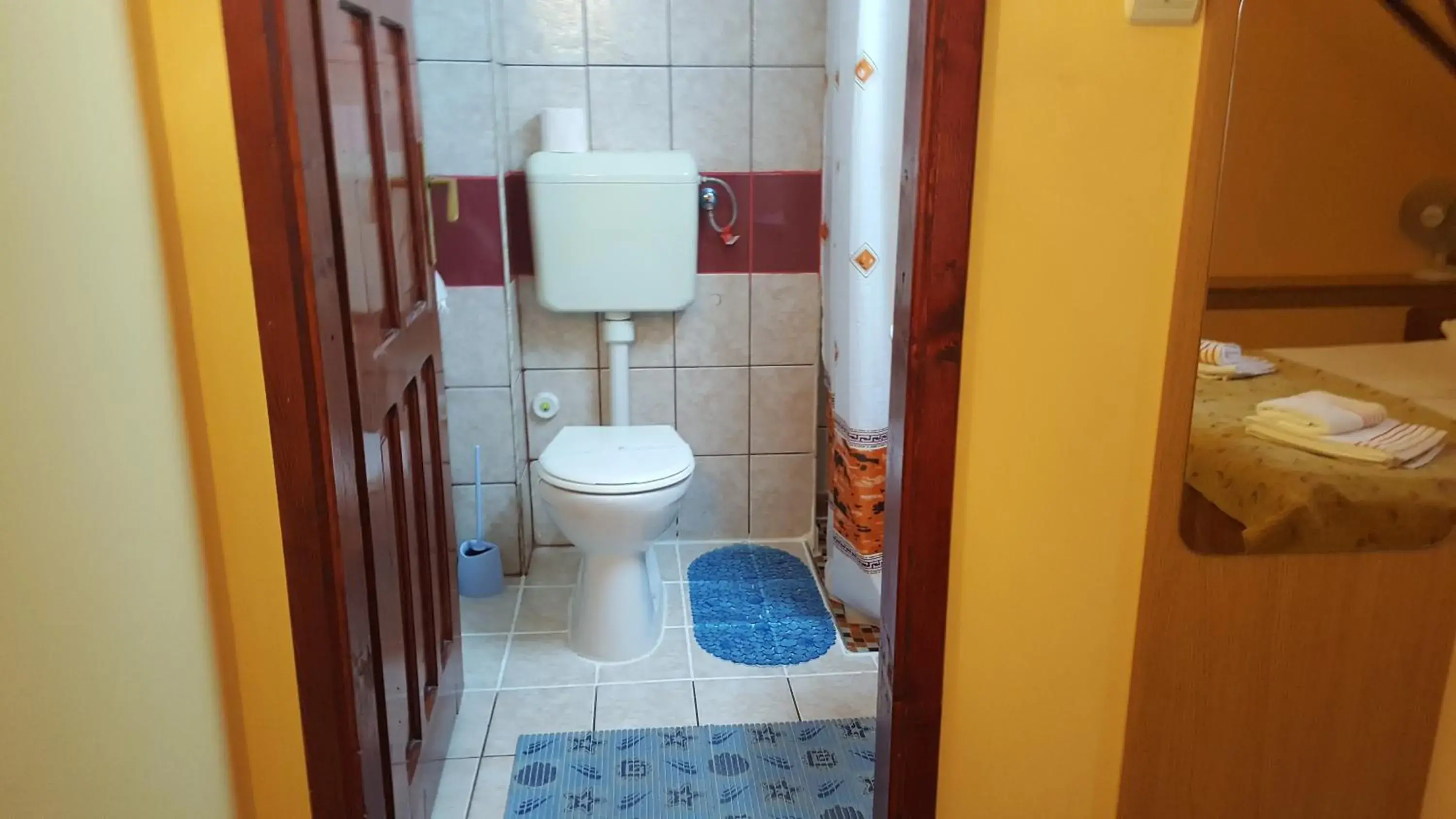 Triple Room in Pension Ela Triple Room in Pension Ela