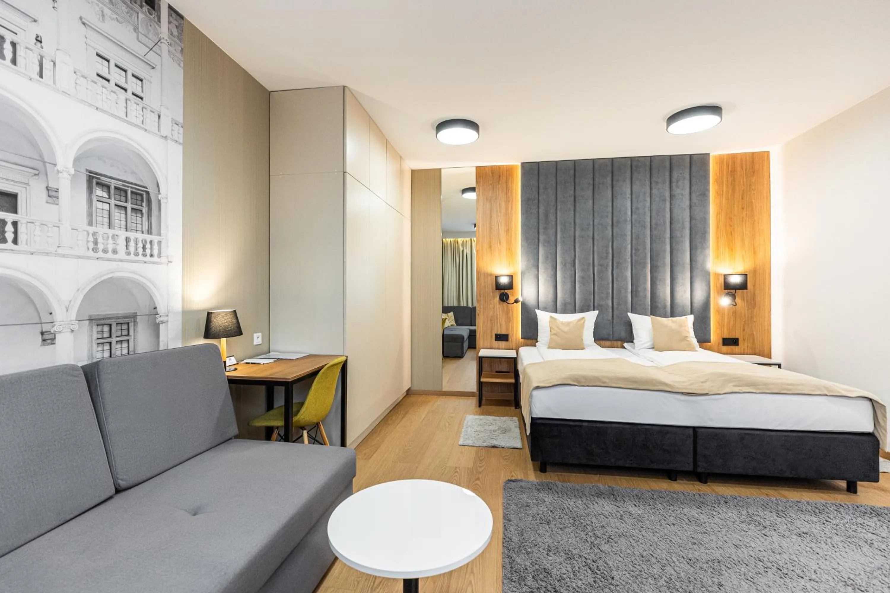 Photo of the whole room, Bed in K4 APARTHOTEL KRAKÓW