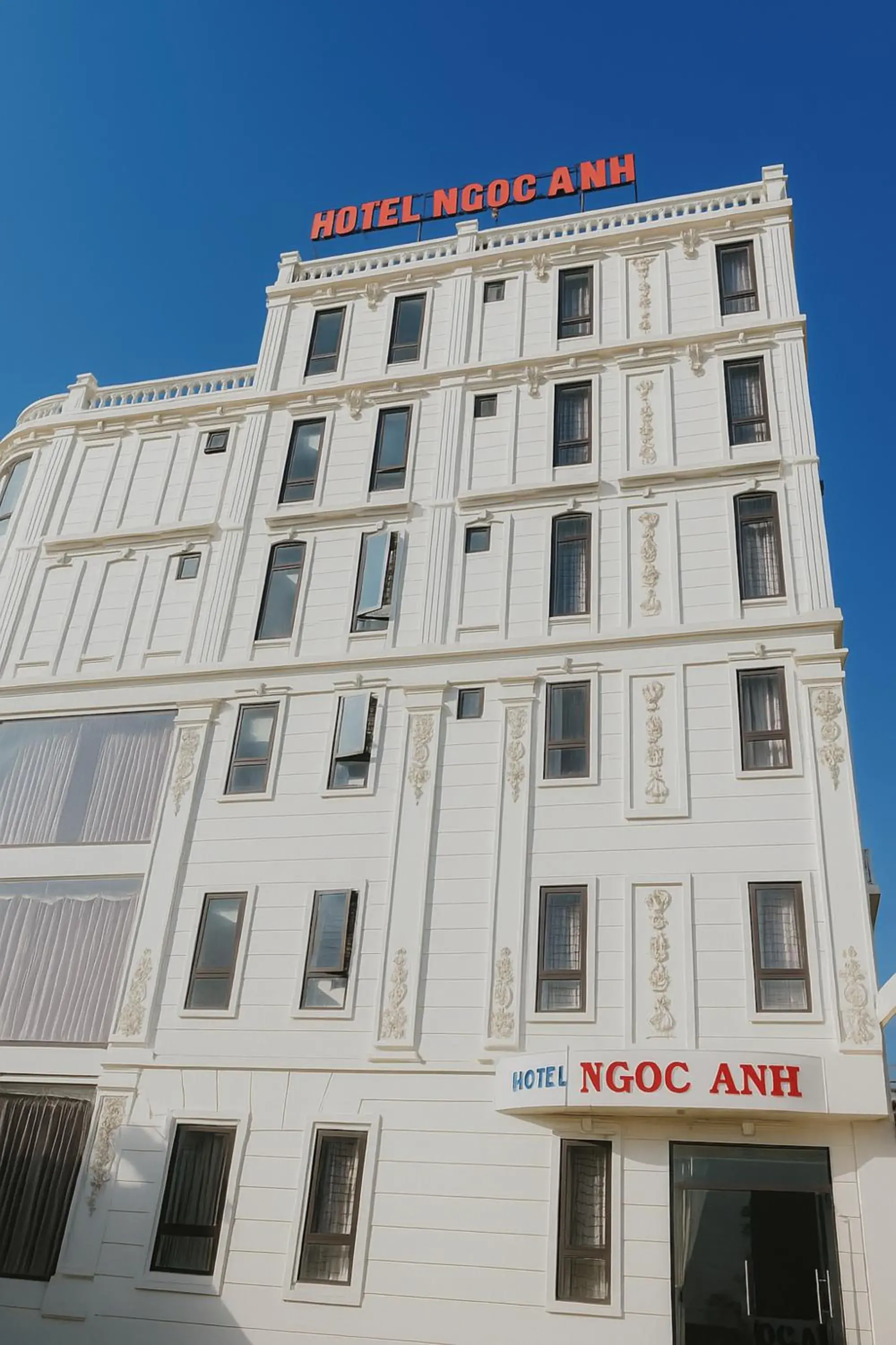 Property building in Hotel Ngoc Anh - Van Don Property building in Hotel Ngoc Anh - Van Don