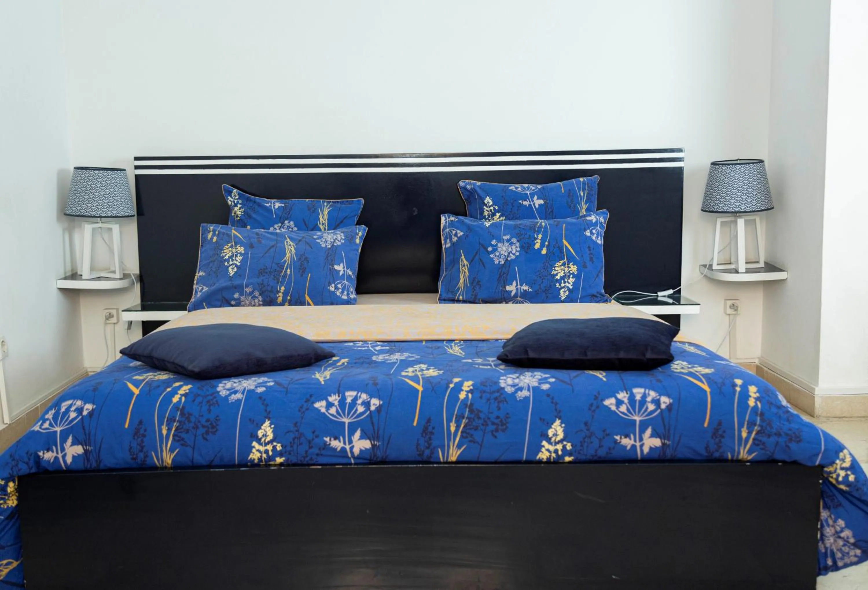 Bedroom, Bed in Villa Jaddis