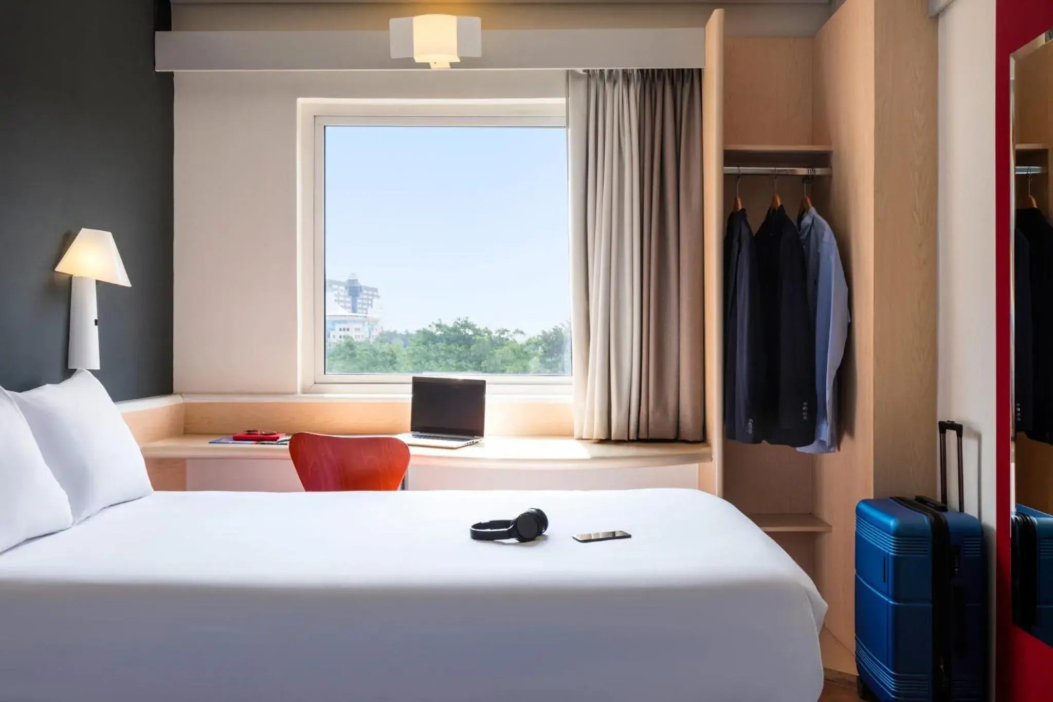 Bedroom, Bed in Ibis Guadalajara Expo Bedroom, Bed in Ibis Guadalajara Expo