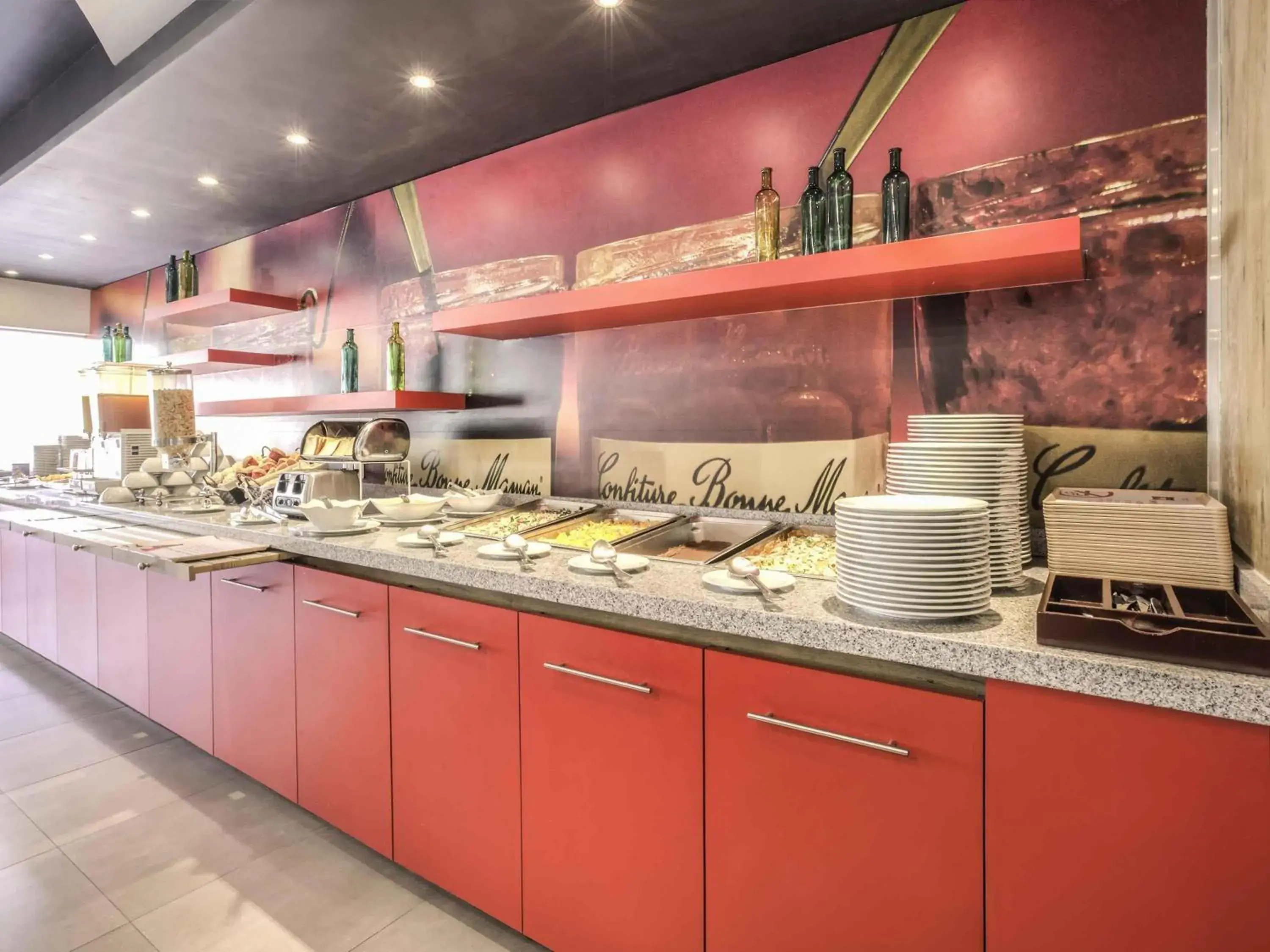 Restaurant/places to eat in Ibis Guadalajara Expo Restaurant/places to eat in Ibis Guadalajara Expo