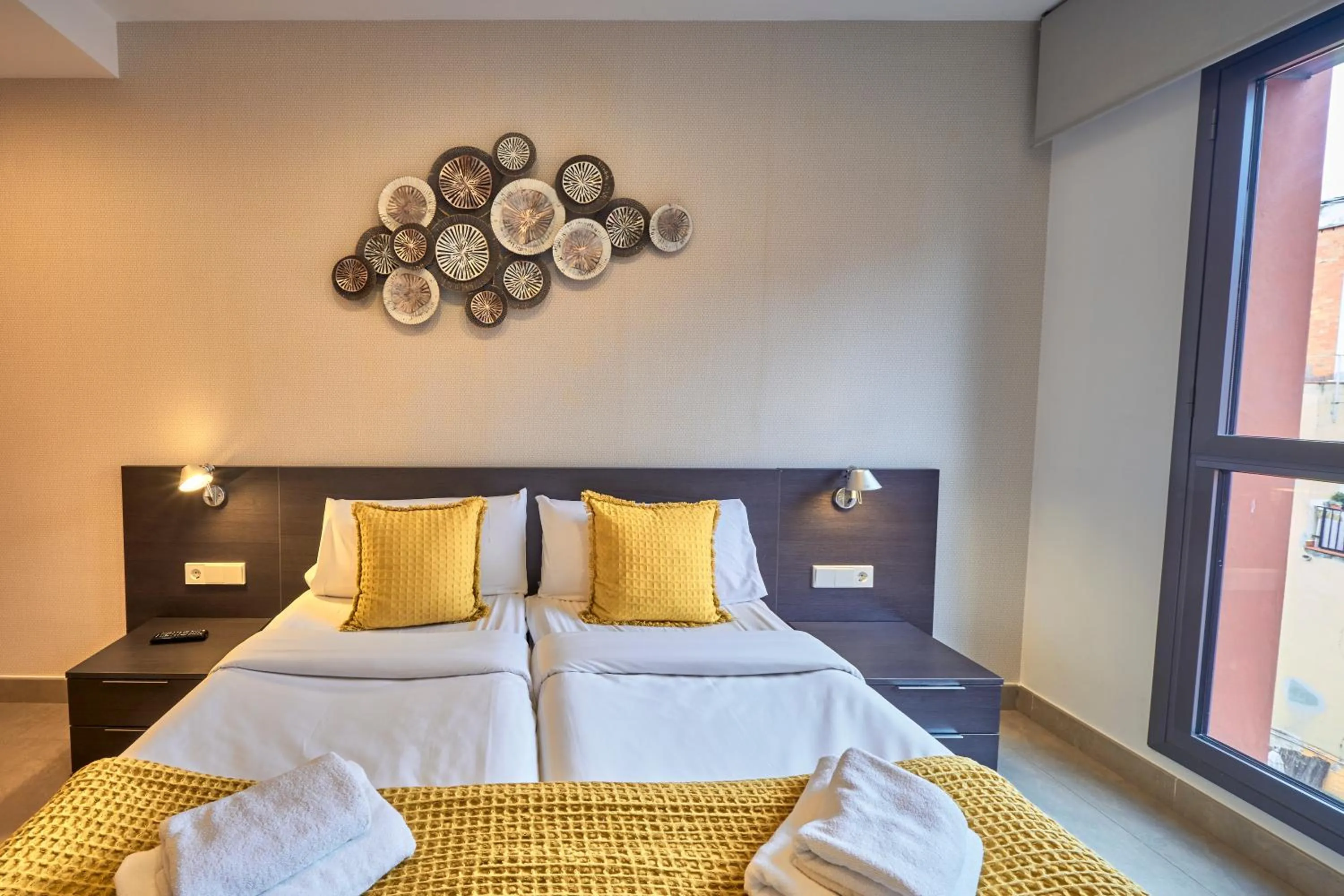 Bedroom, Bed in Bonavista Apartments - Virreina