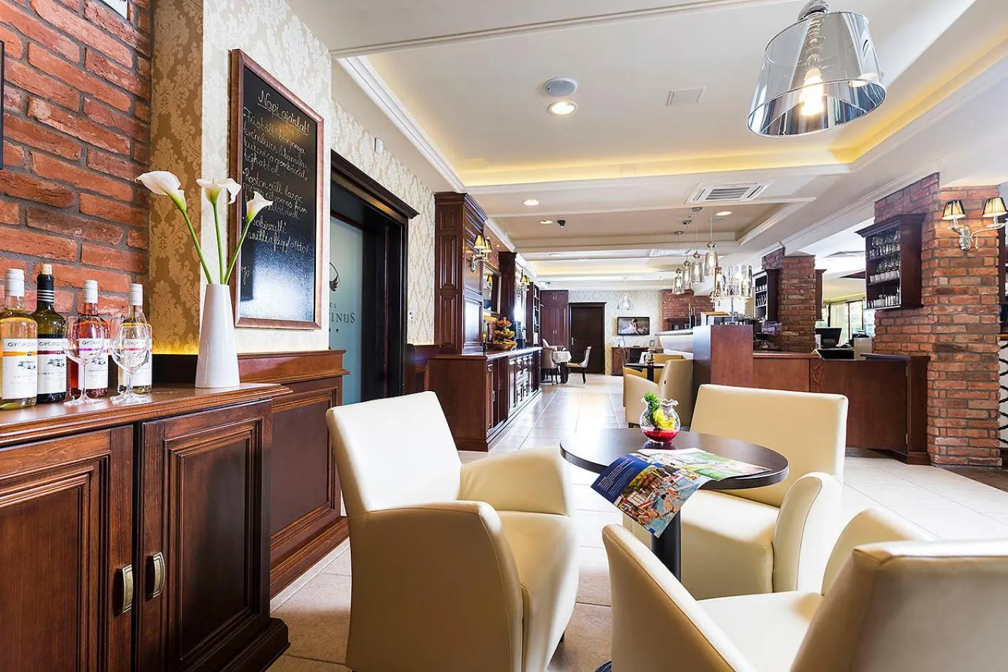 Lounge or bar in Aventinus Hotel