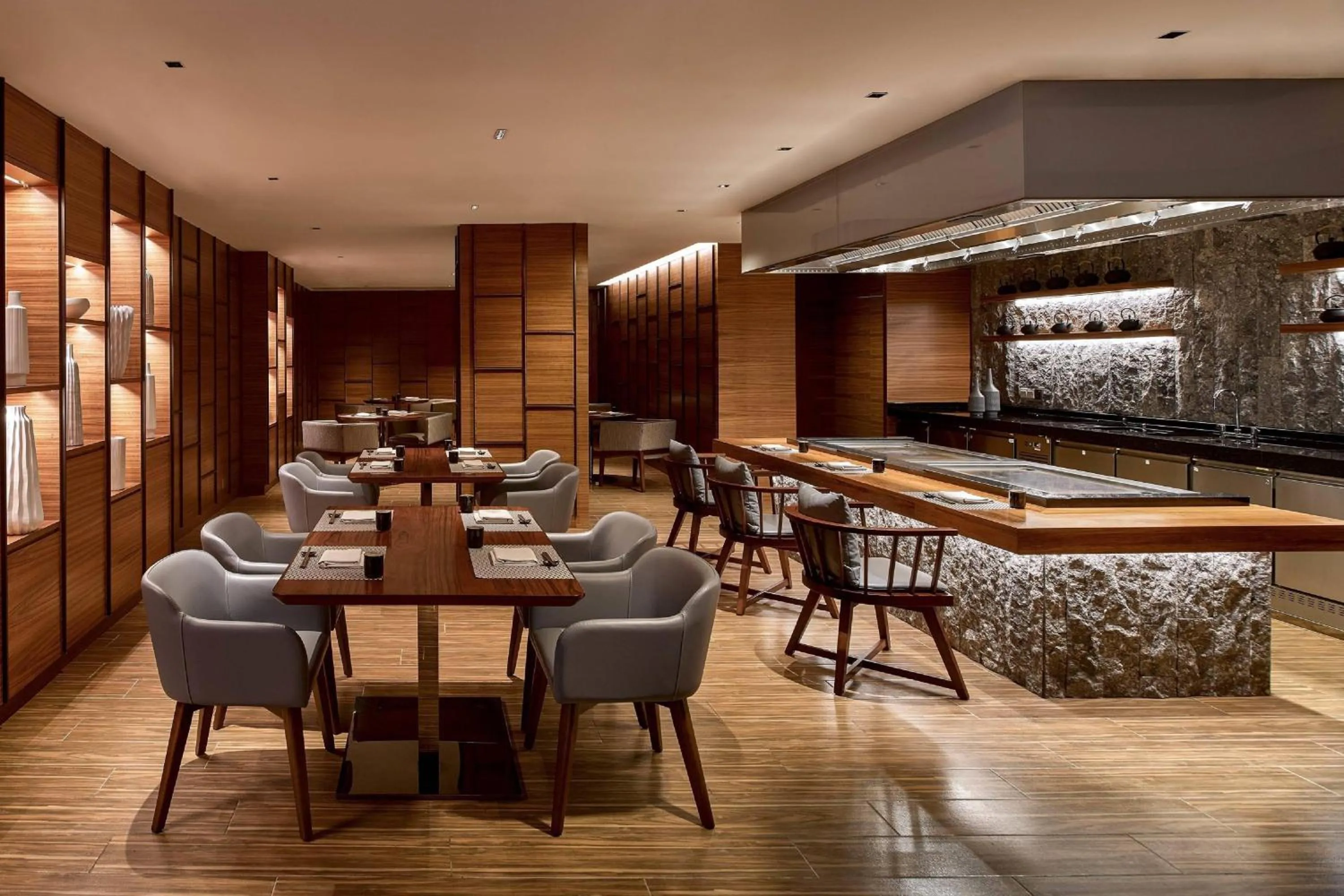 Restaurant/places to eat in Kota Kinabalu Marriott Hotel