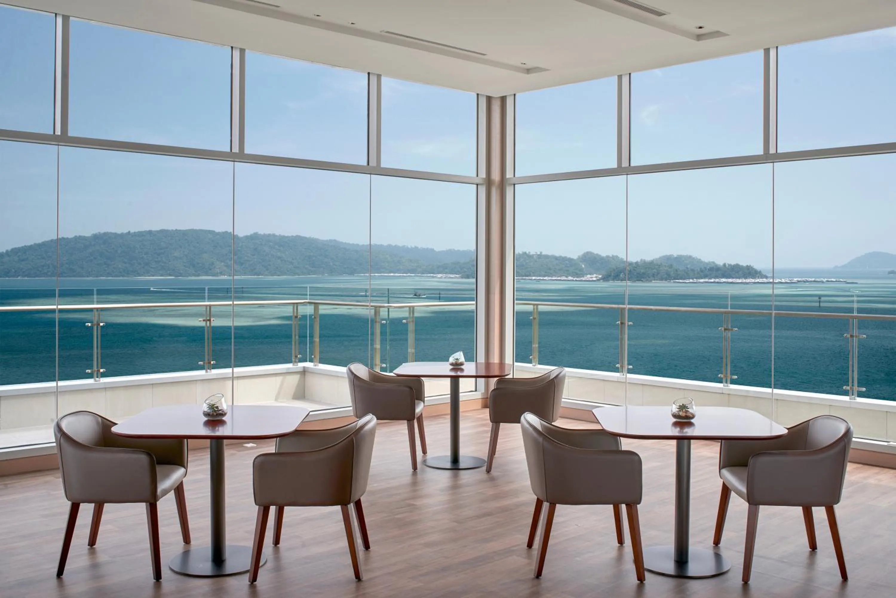 Restaurant/places to eat in Kota Kinabalu Marriott Hotel