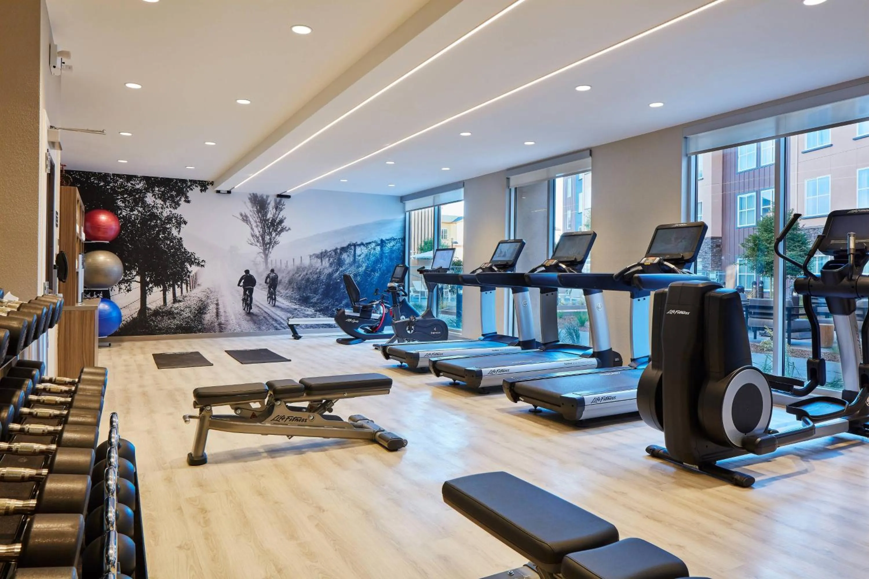 Fitness centre/facilities in Hotel Trio Healdsburg