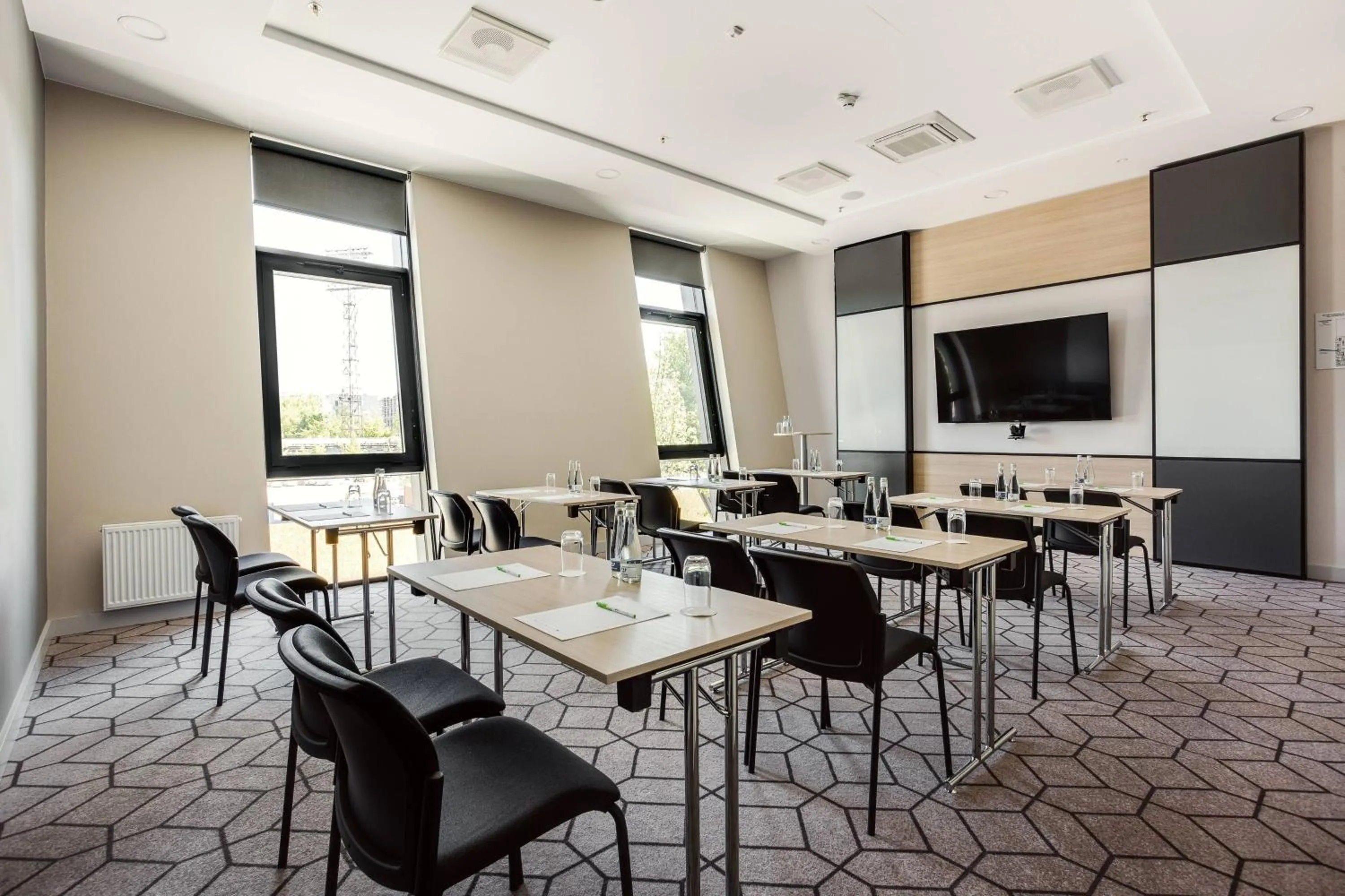 Meeting/conference room in Courtyard by Marriott Vilnius City Center