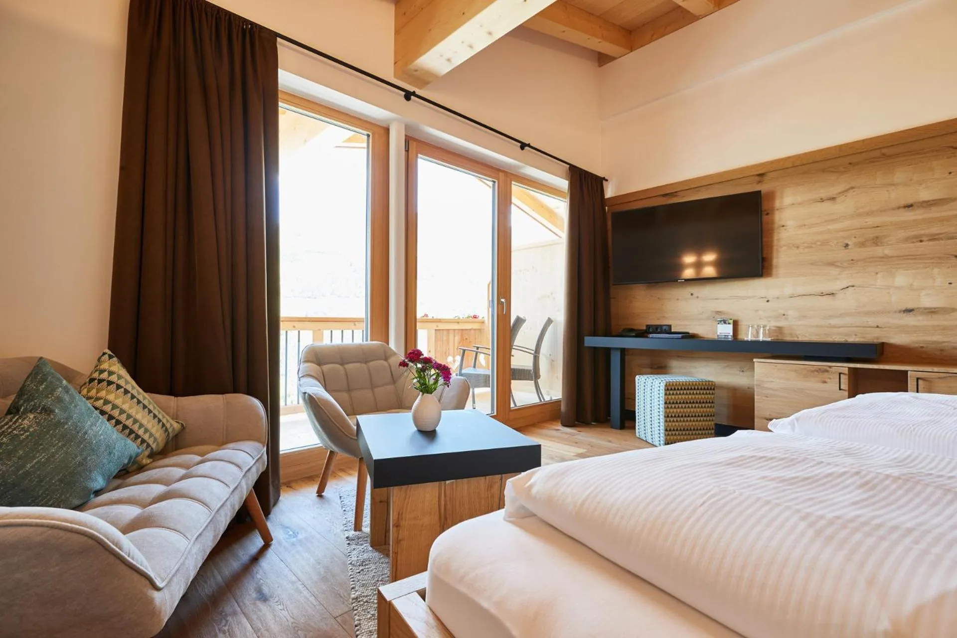 View (from property/room), Bed in Ferienhotel Jörglerhof