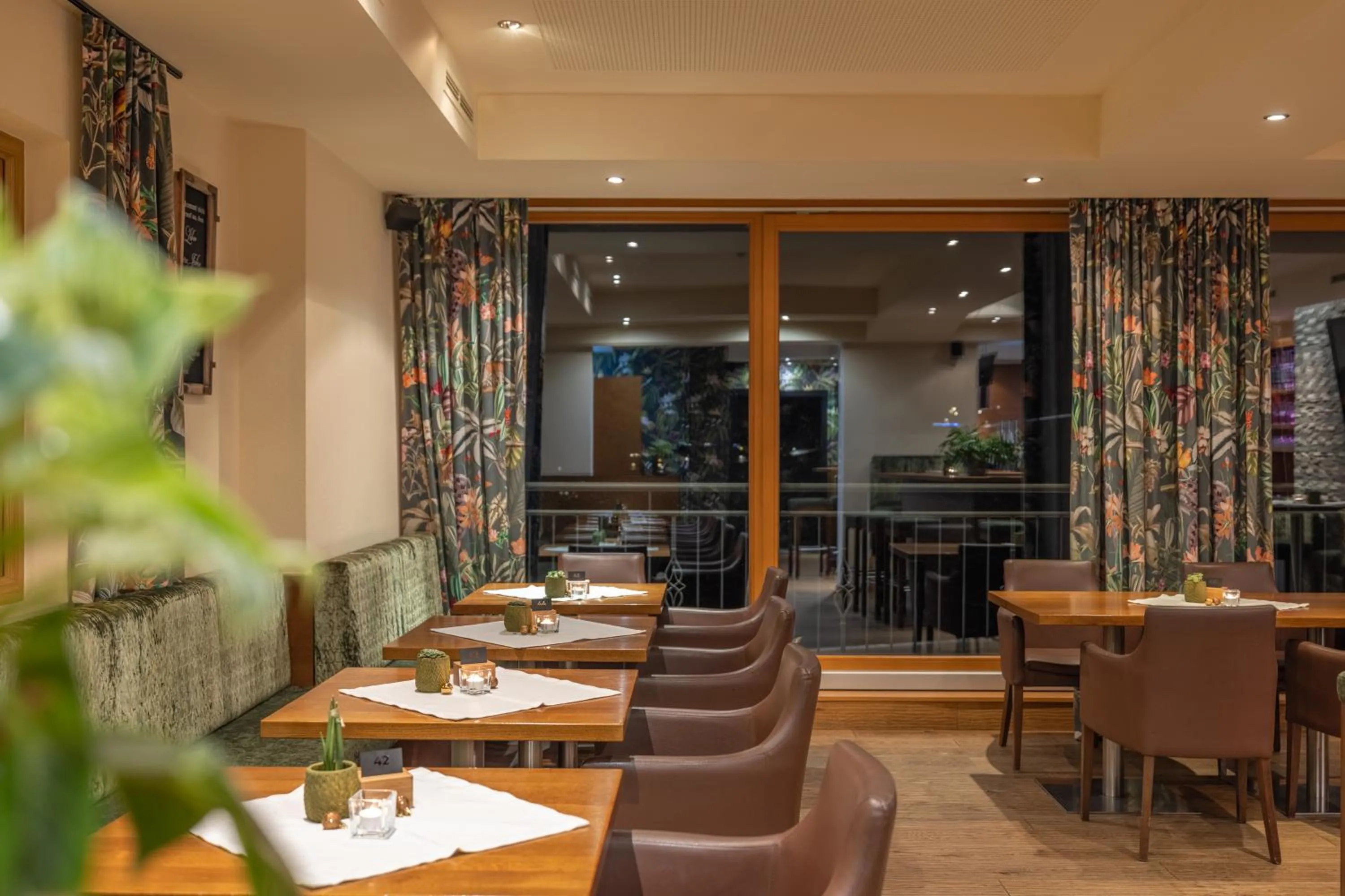 Lounge or bar in Ferienhotel Jörglerhof