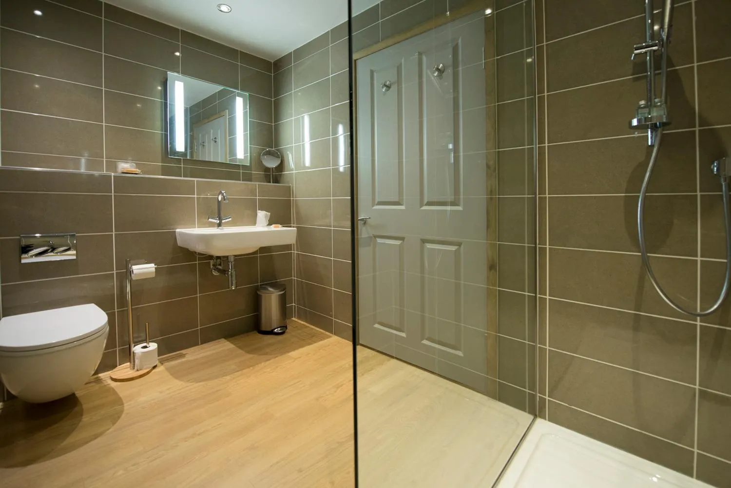 Bathroom in Crown and Castle