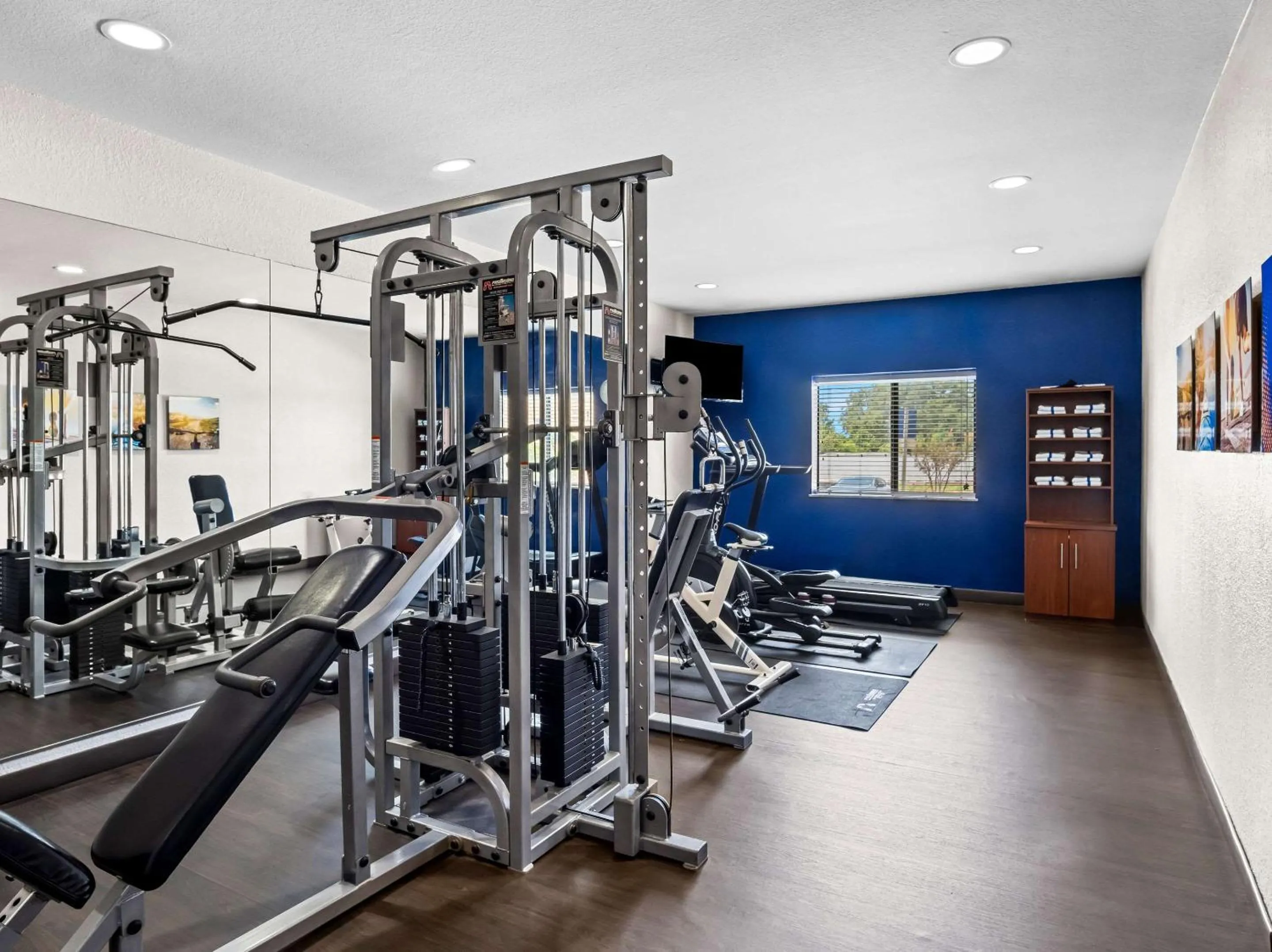 Fitness centre/facilities in Comfort Suites Lindale