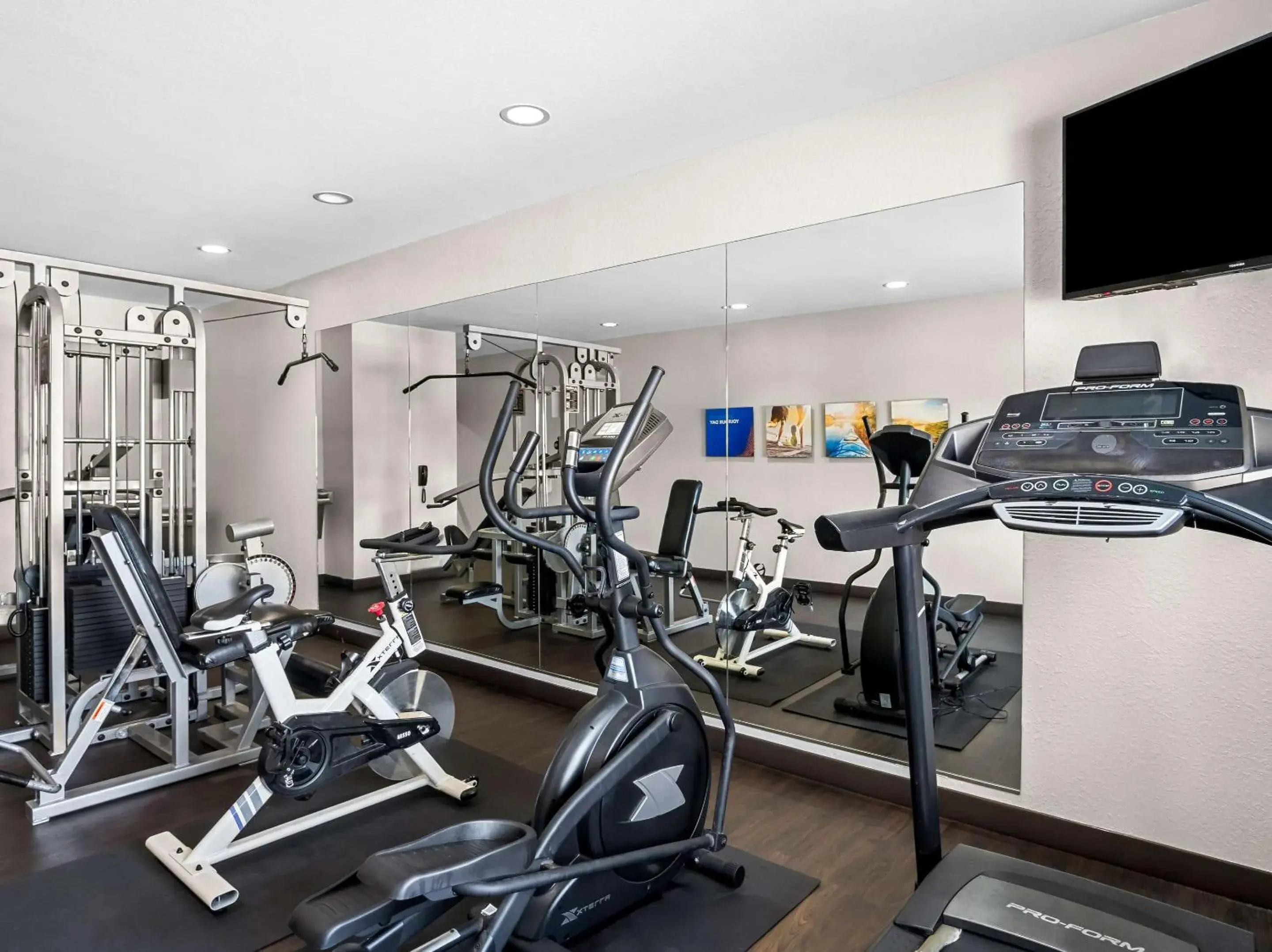Fitness centre/facilities in Comfort Suites Lindale Fitness centre/facilities in Comfort Suites Lindale