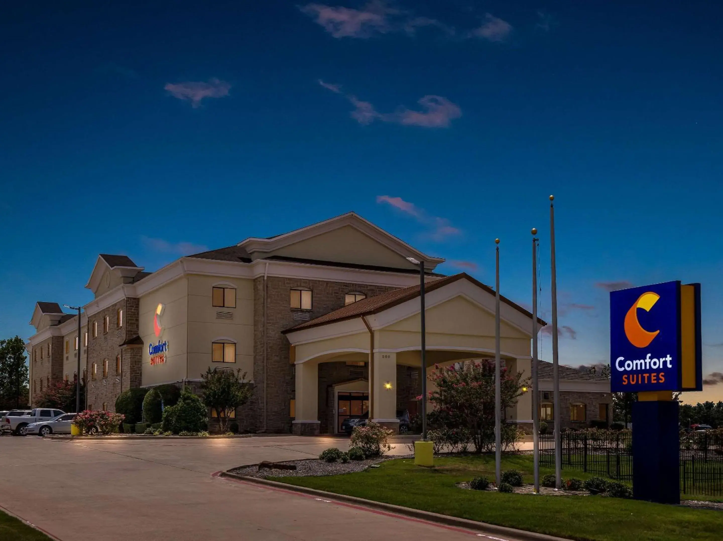 Property building in Comfort Suites Lindale Property building in Comfort Suites Lindale