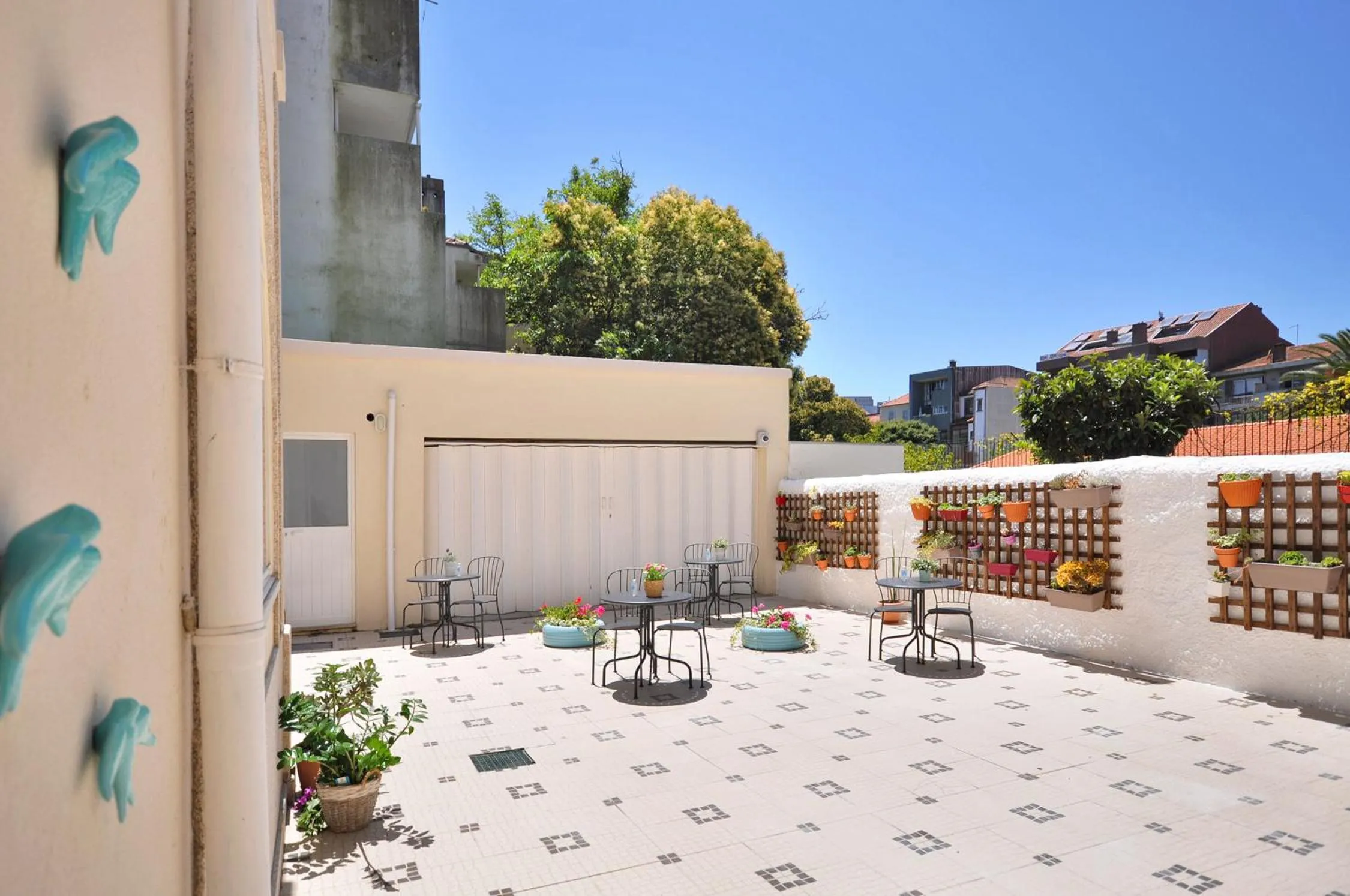 Porto Charming Hotel