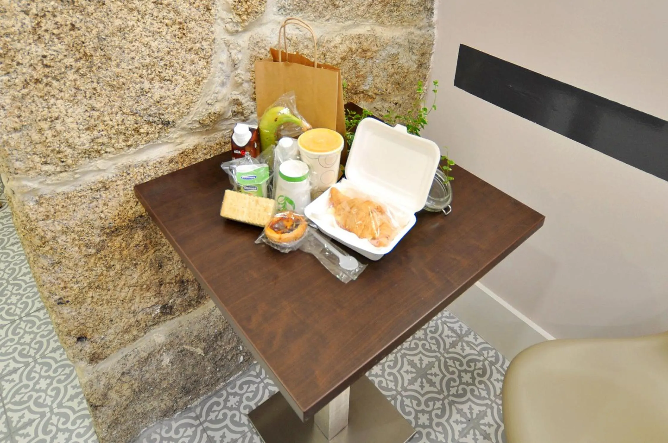 Porto Charming Hotel