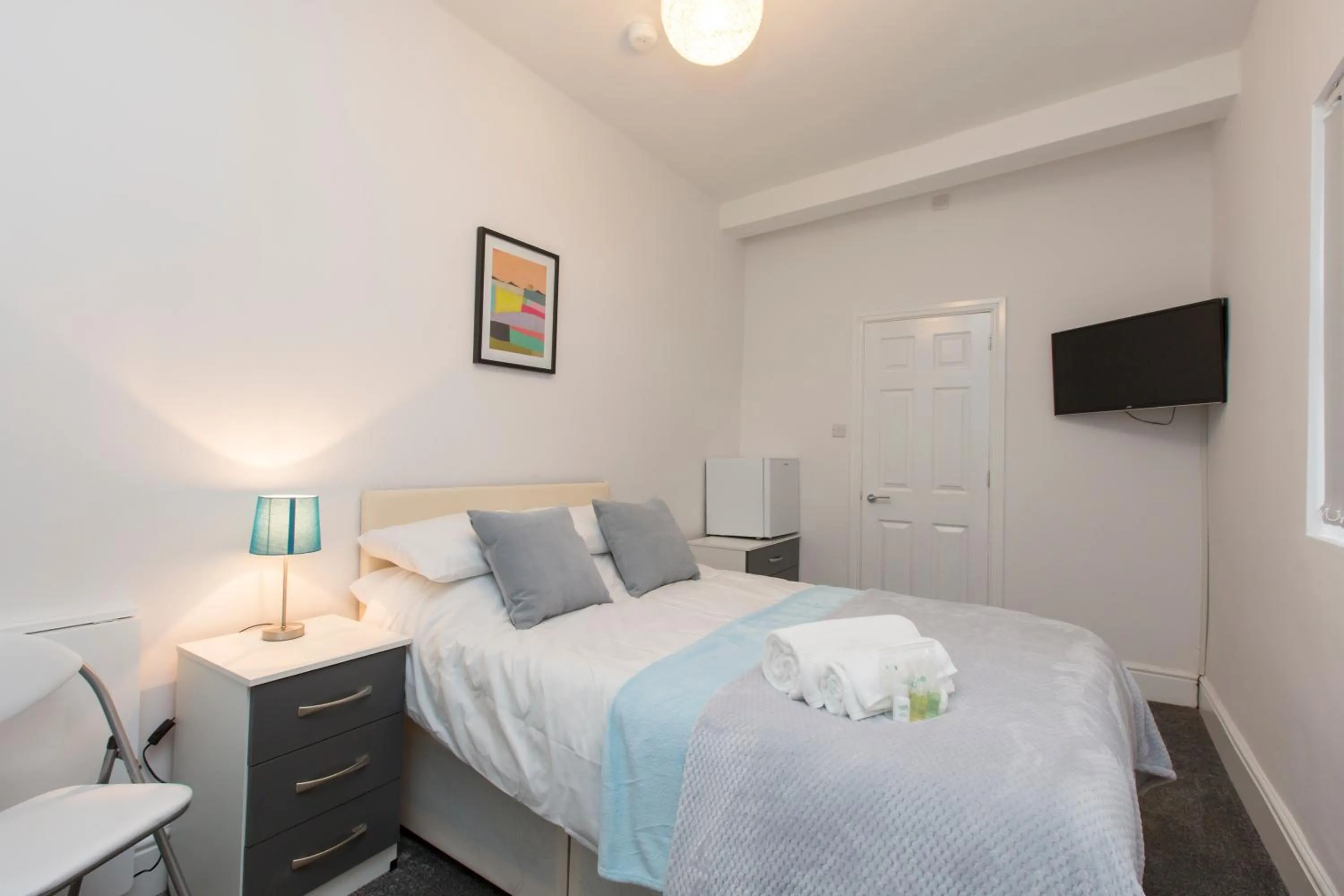 Bed in Townhouse PLUS @ West Street Crewe