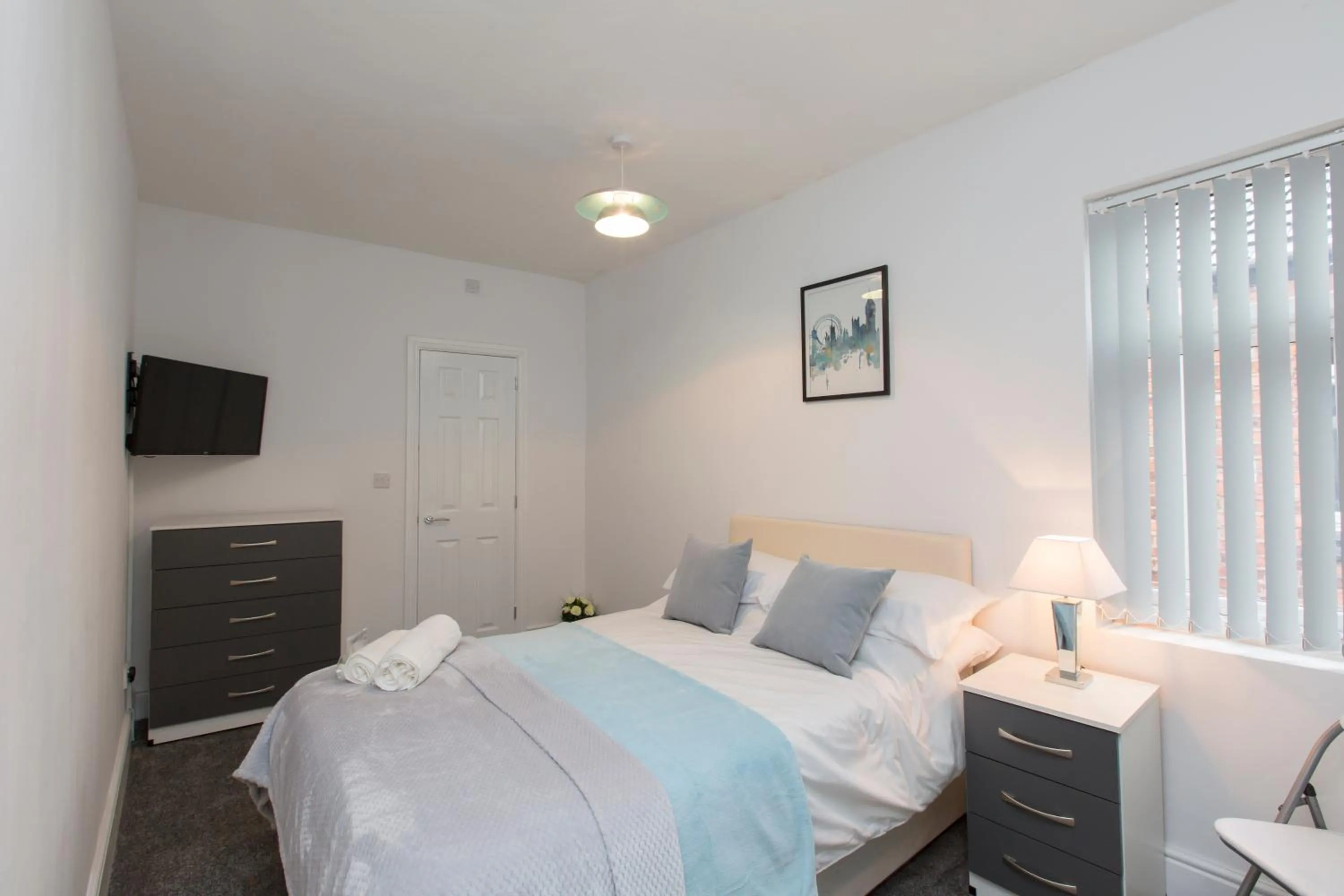 Bed in Townhouse PLUS @ West Street Crewe