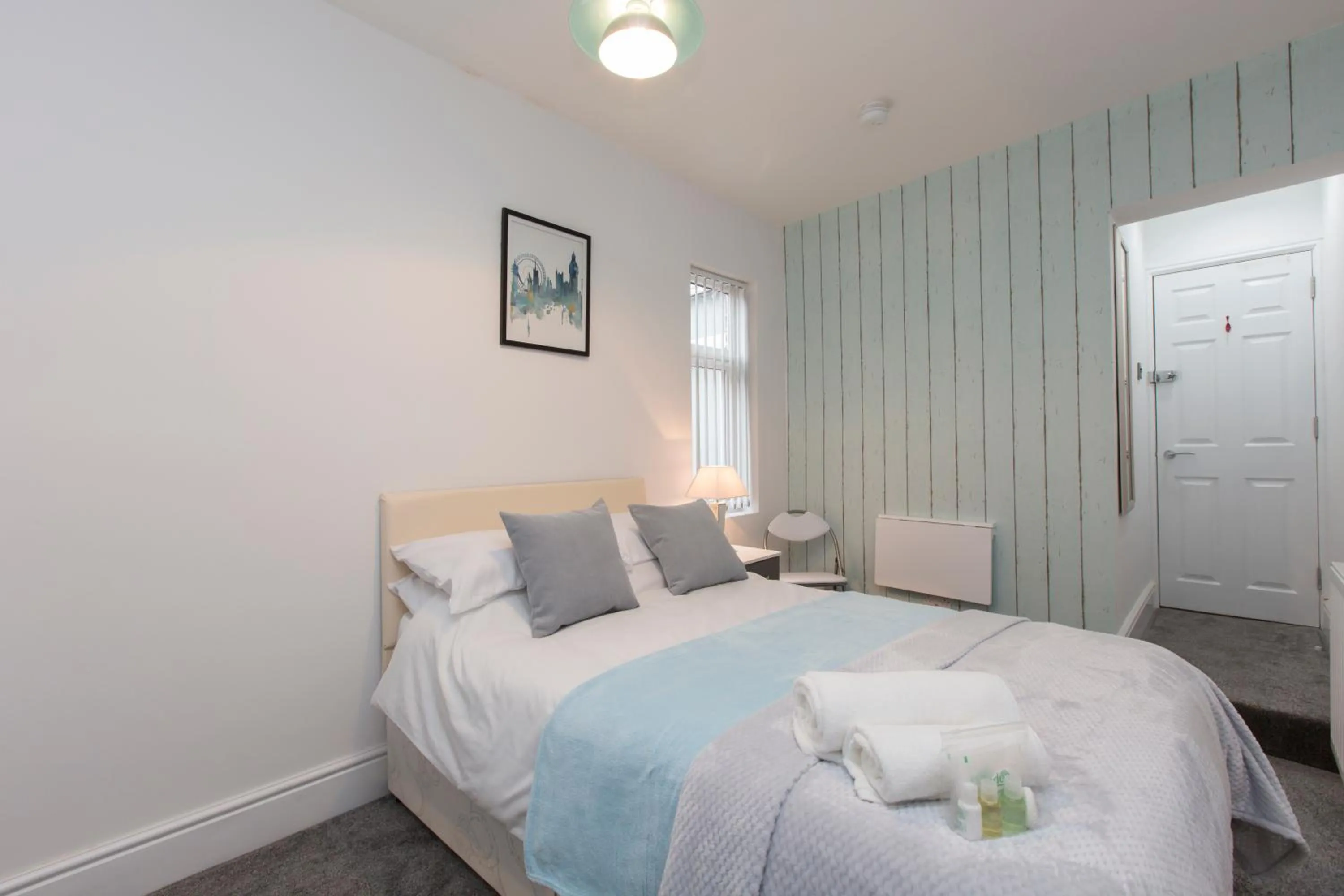 Bed in Townhouse PLUS @ West Street Crewe