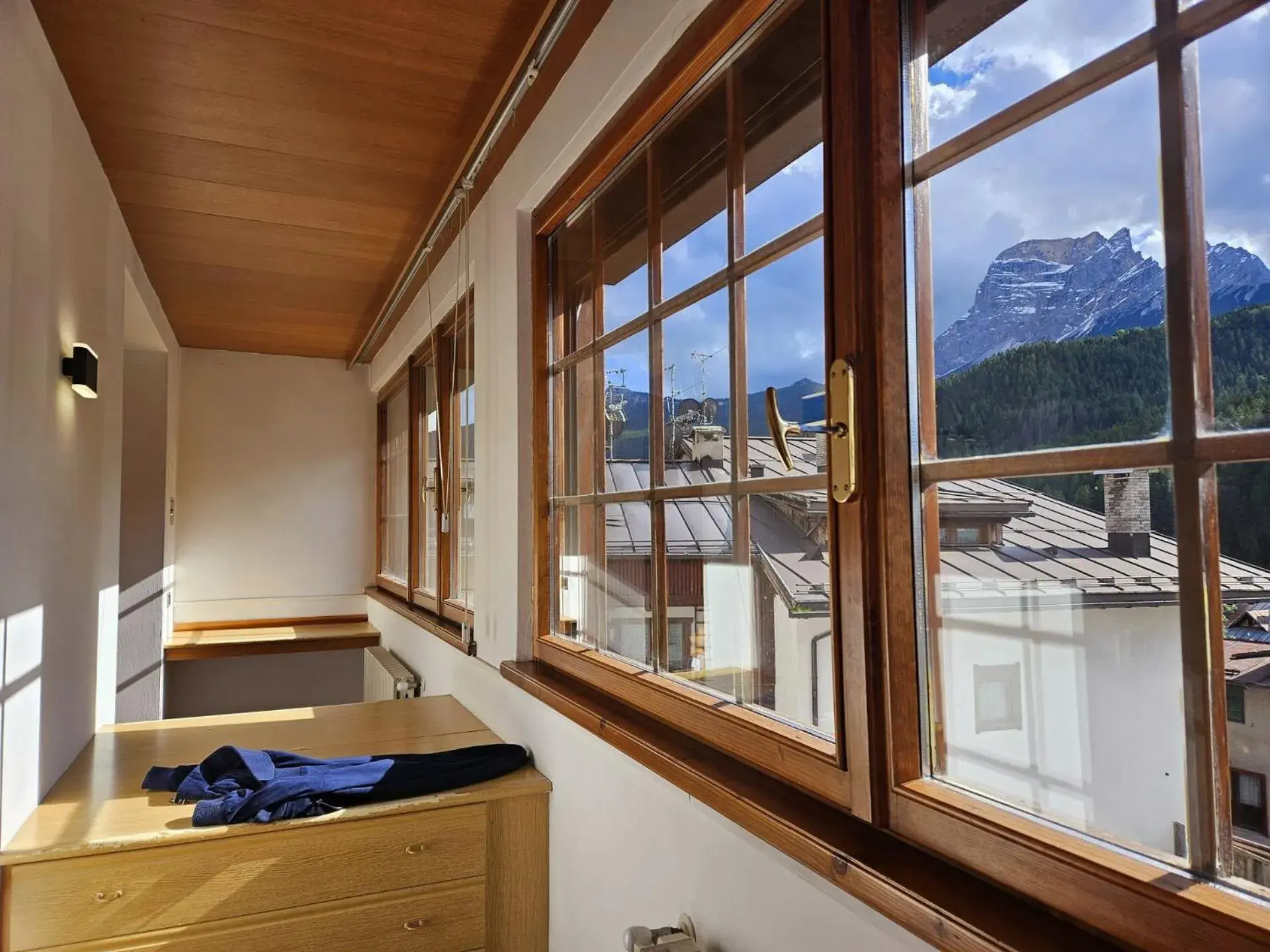 Mountain view in Best Western Hotel Nevada Mountain view in Best Western Hotel Nevada