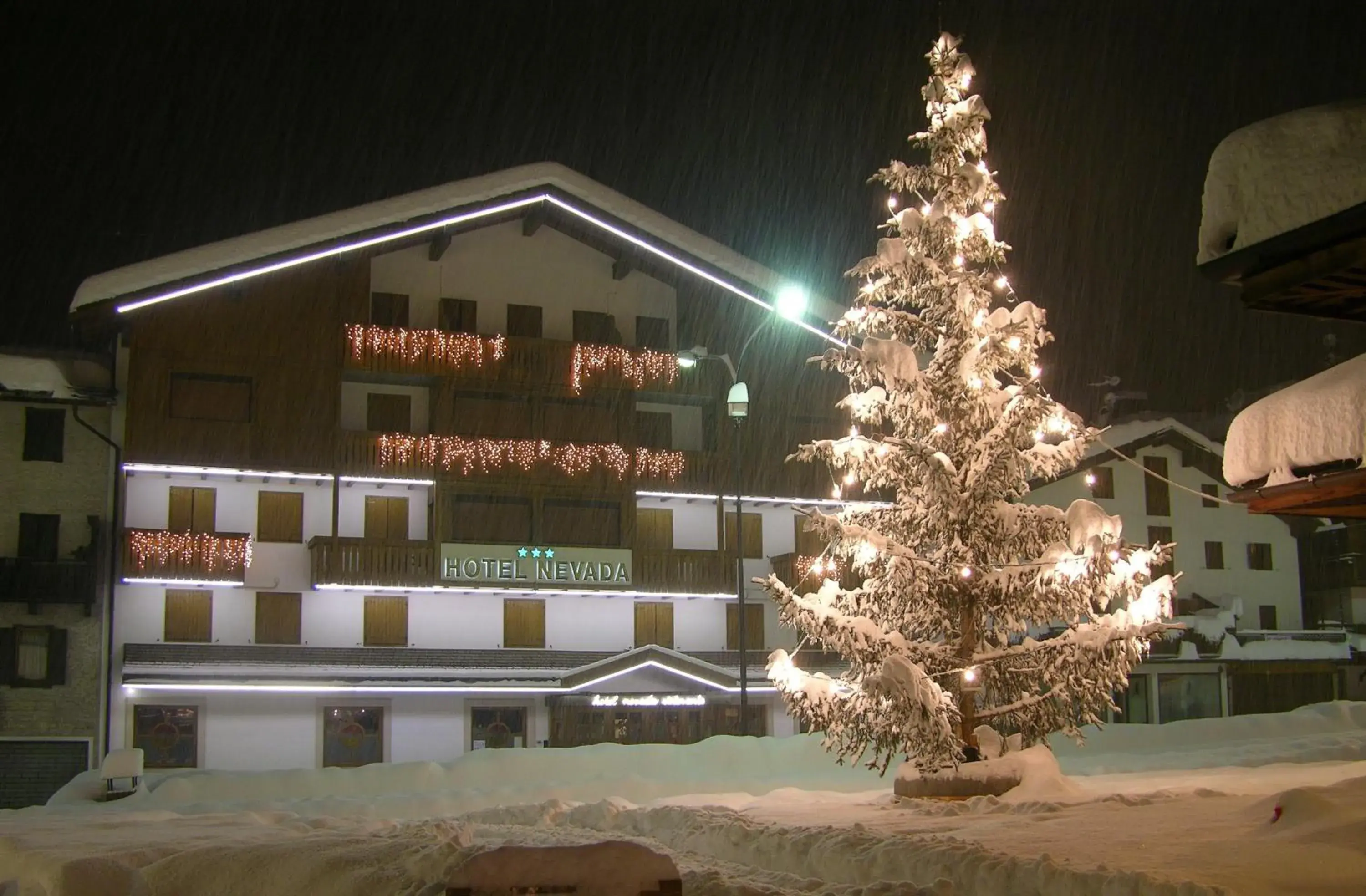 Facade/entrance in Best Western Hotel Nevada Facade/entrance in Best Western Hotel Nevada