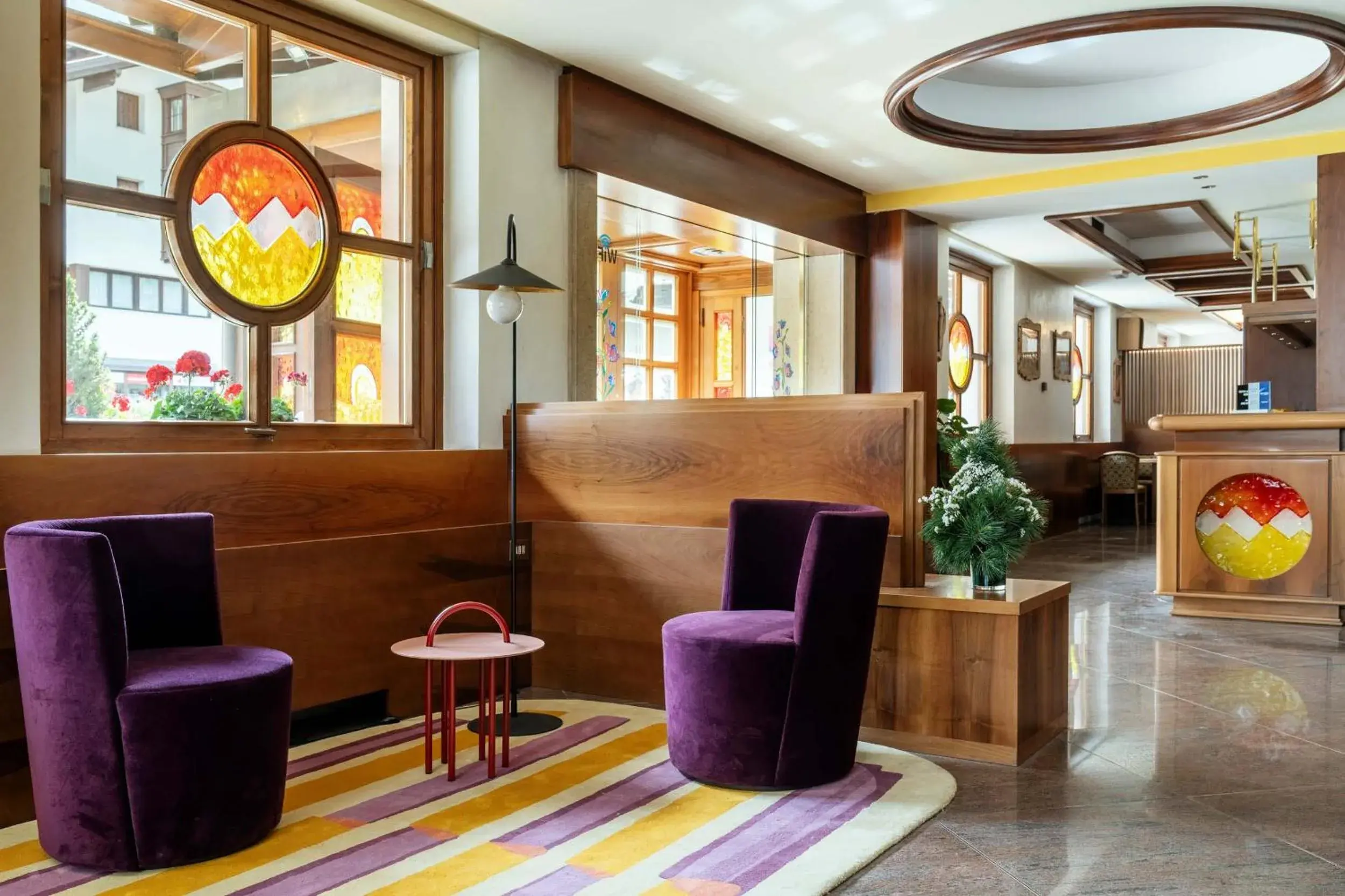 Property building in Best Western Hotel Nevada Property building in Best Western Hotel Nevada