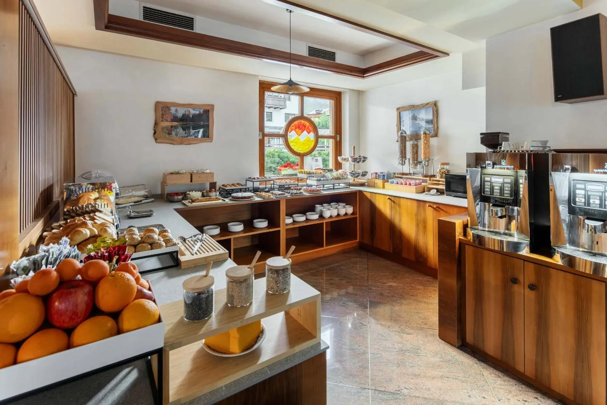 Breakfast in Best Western Hotel Nevada Breakfast in Best Western Hotel Nevada