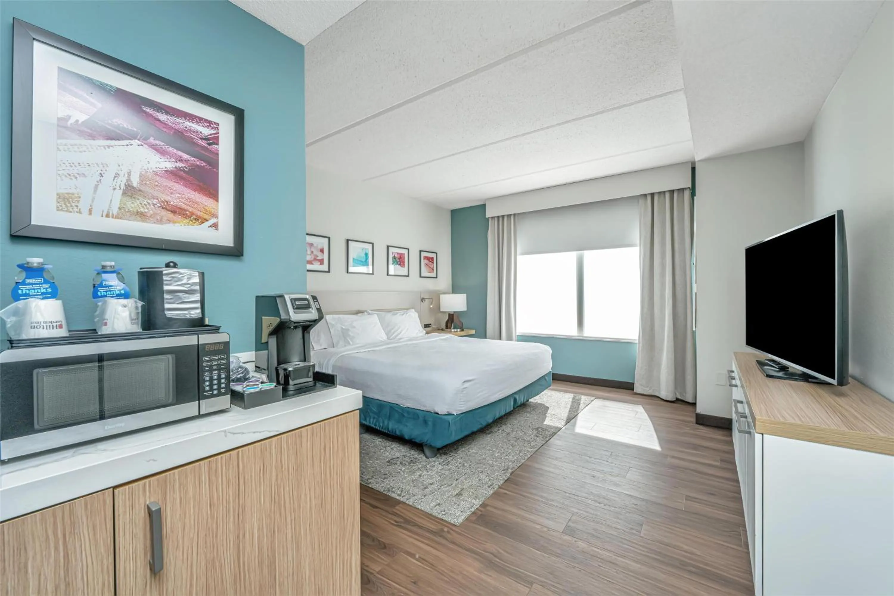 Bed in Hilton Garden Inn Charleston Airport