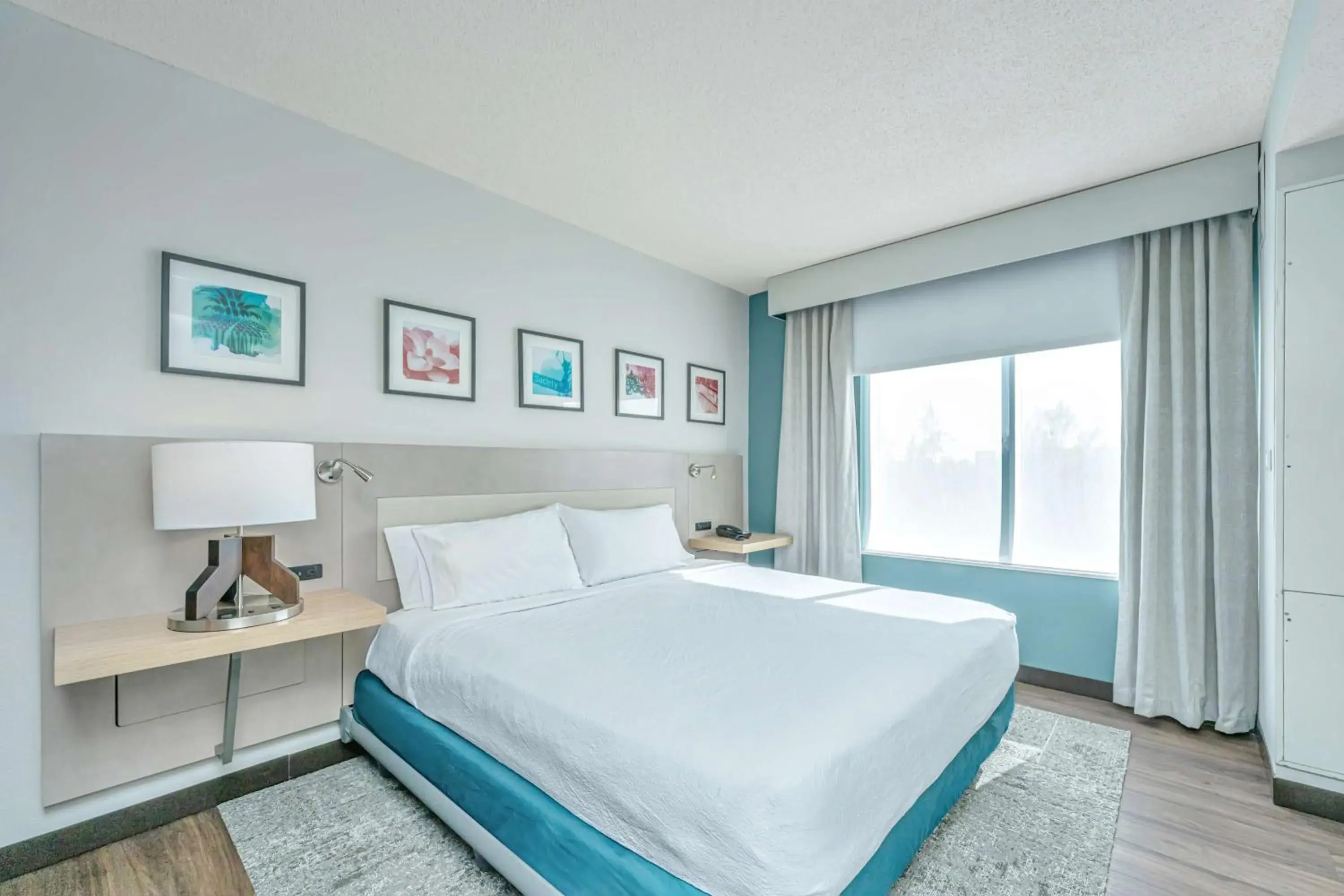 Bed in Hilton Garden Inn Charleston Airport Bed in Hilton Garden Inn Charleston Airport