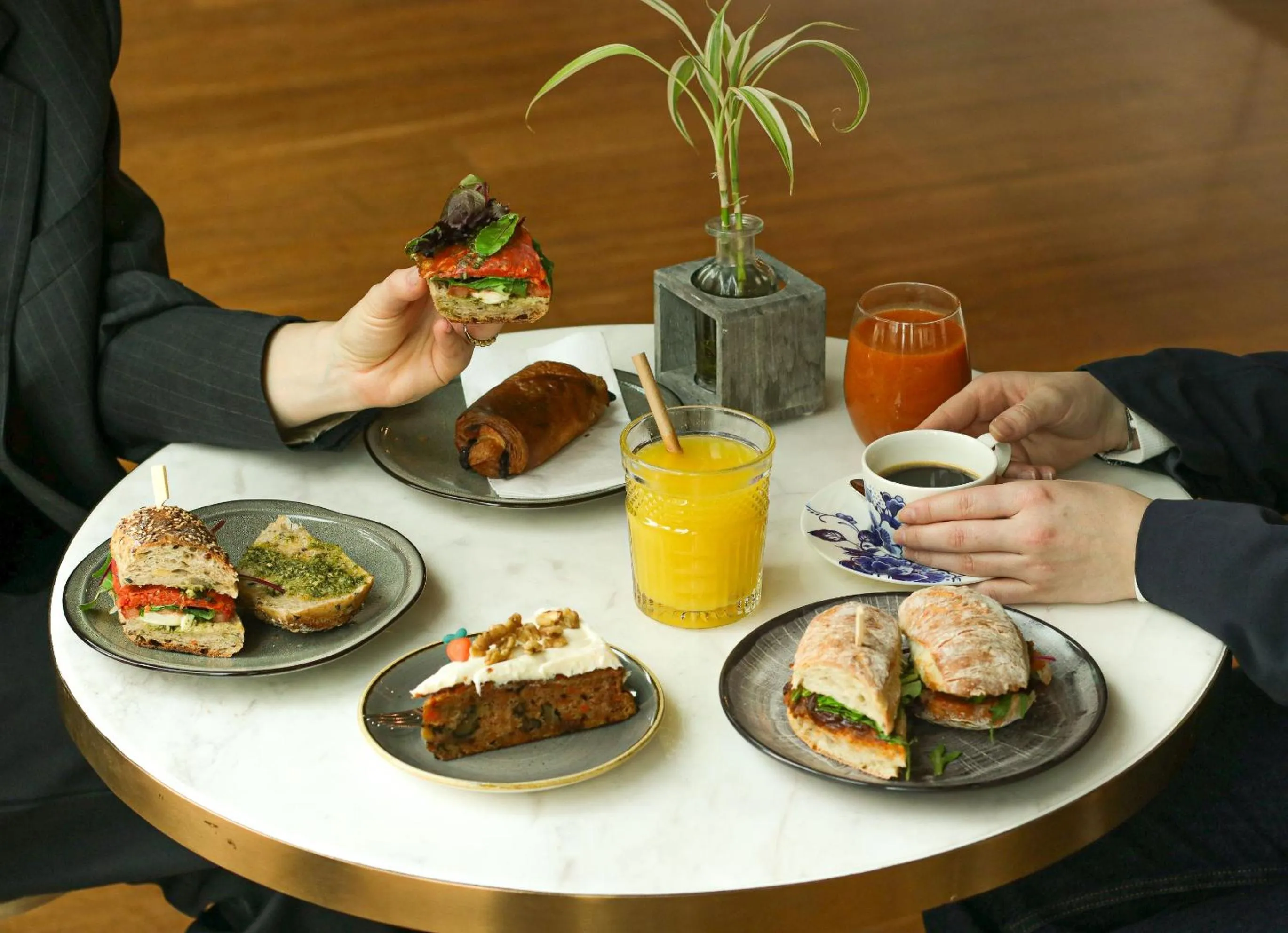 Restaurant/places to eat in Hotel Jakarta Amsterdam