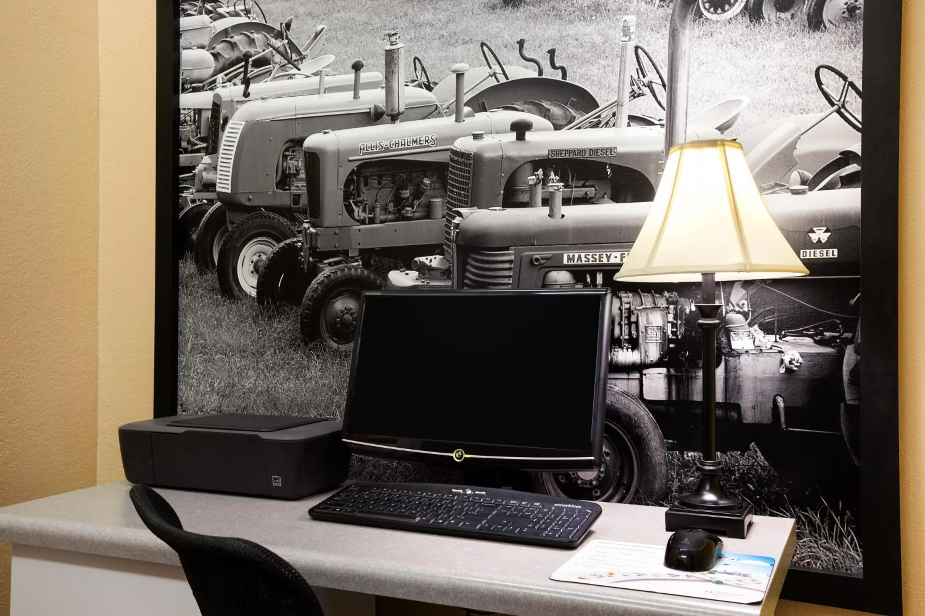 Business facilities in Super 8 by Wyndham Salem