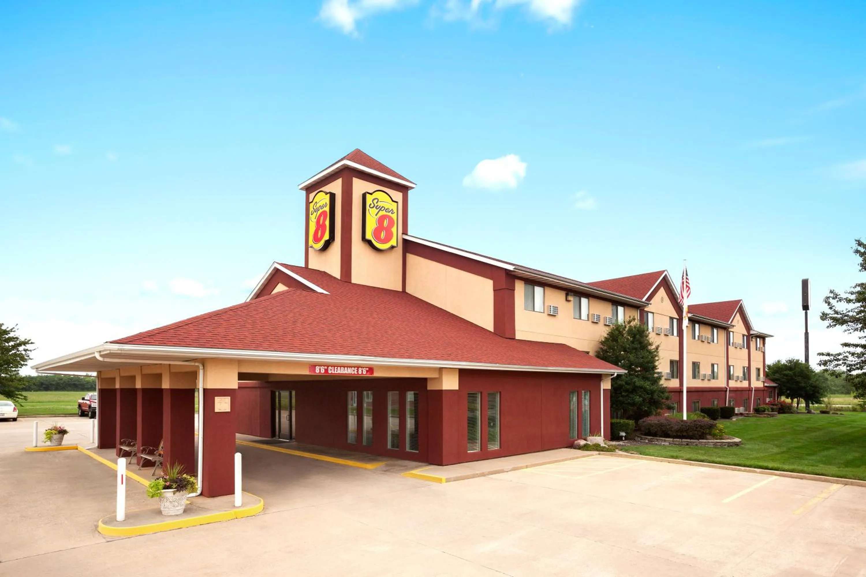 Property building in Super 8 by Wyndham Salem