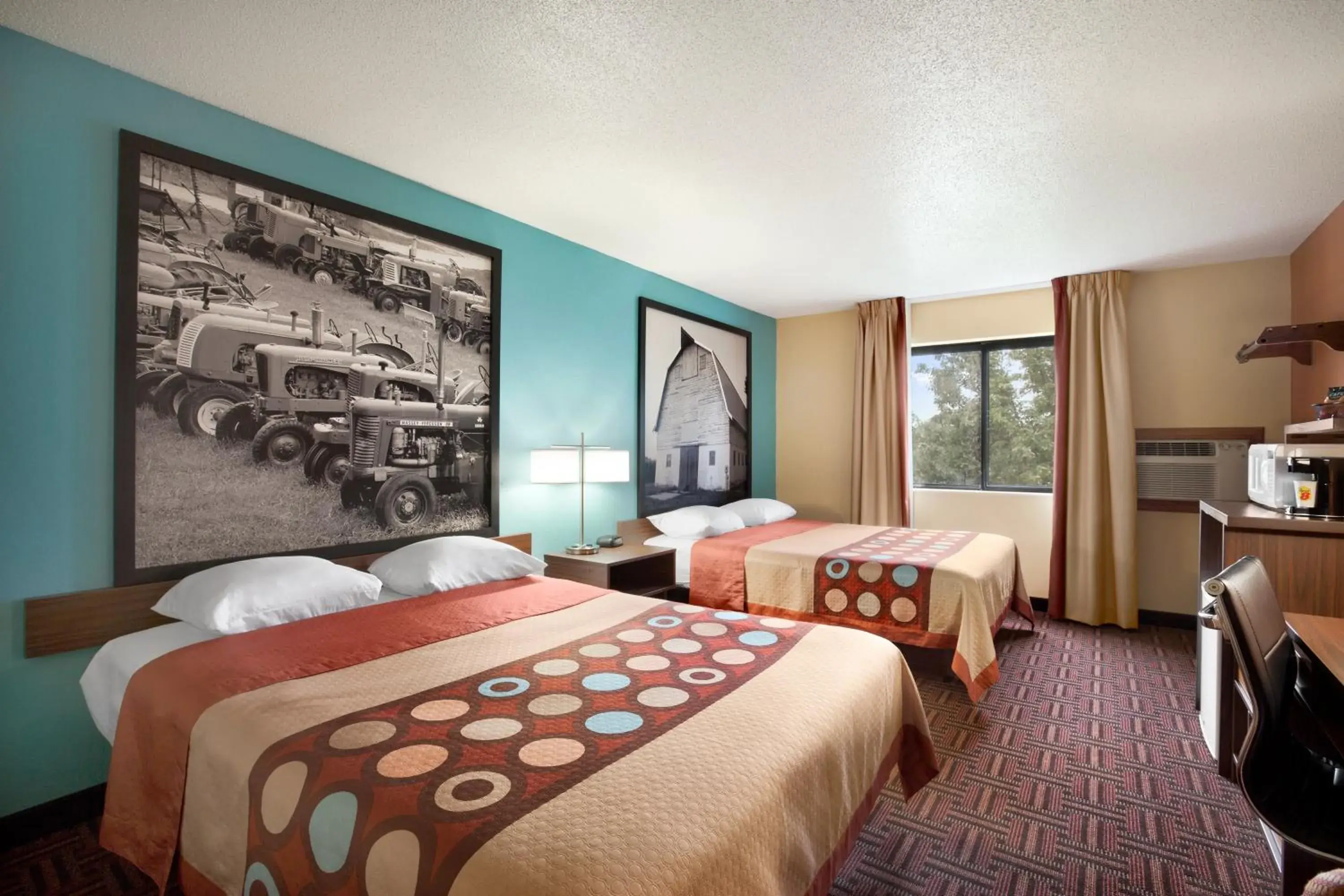 Bedroom, Bed in Super 8 by Wyndham Salem Bedroom, Bed in Super 8 by Wyndham Salem