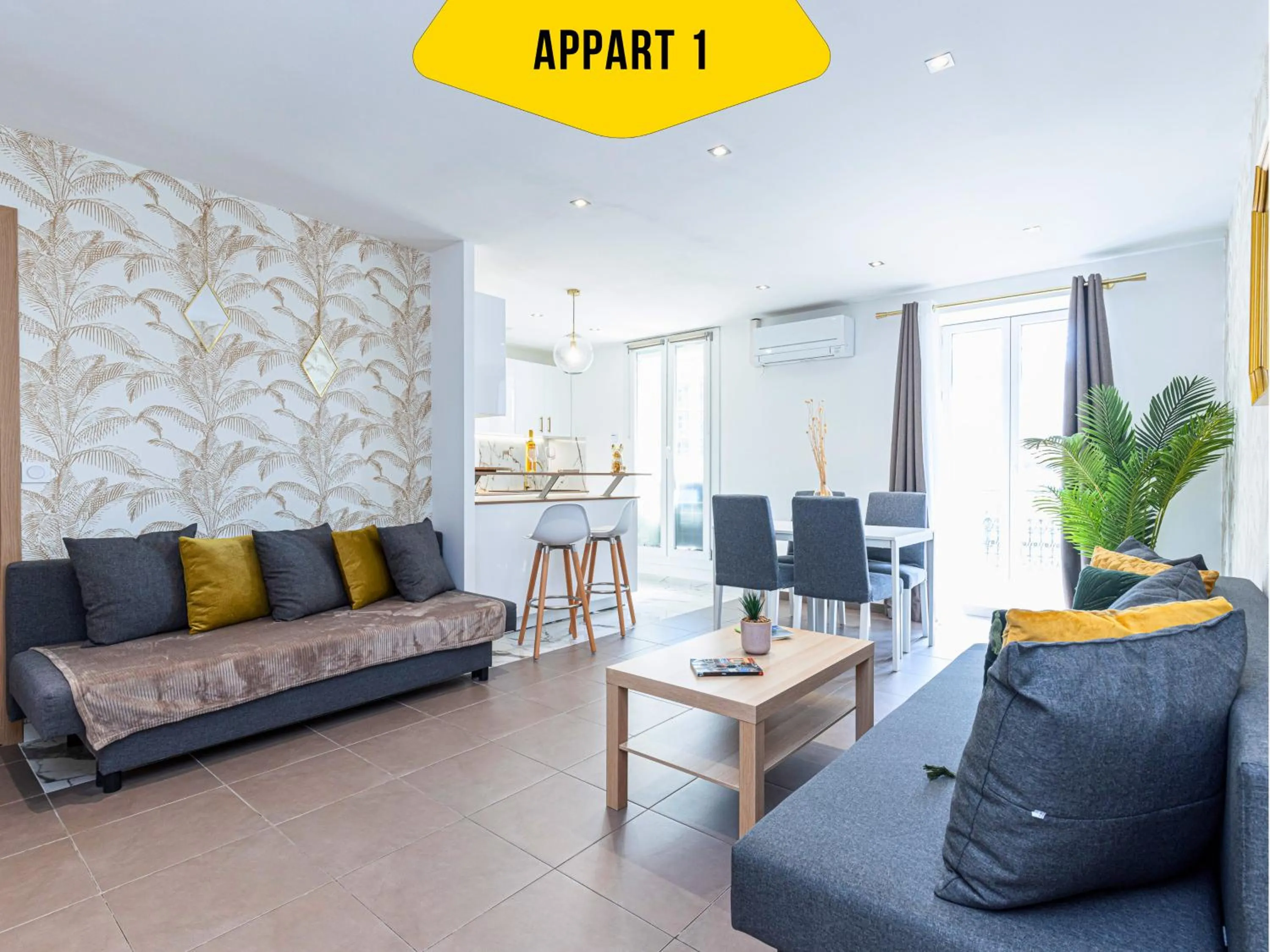 CASA REINE JEANNE- ideal groups & family -CENTRAL near train station - PARKING - New&CONFORT-AC