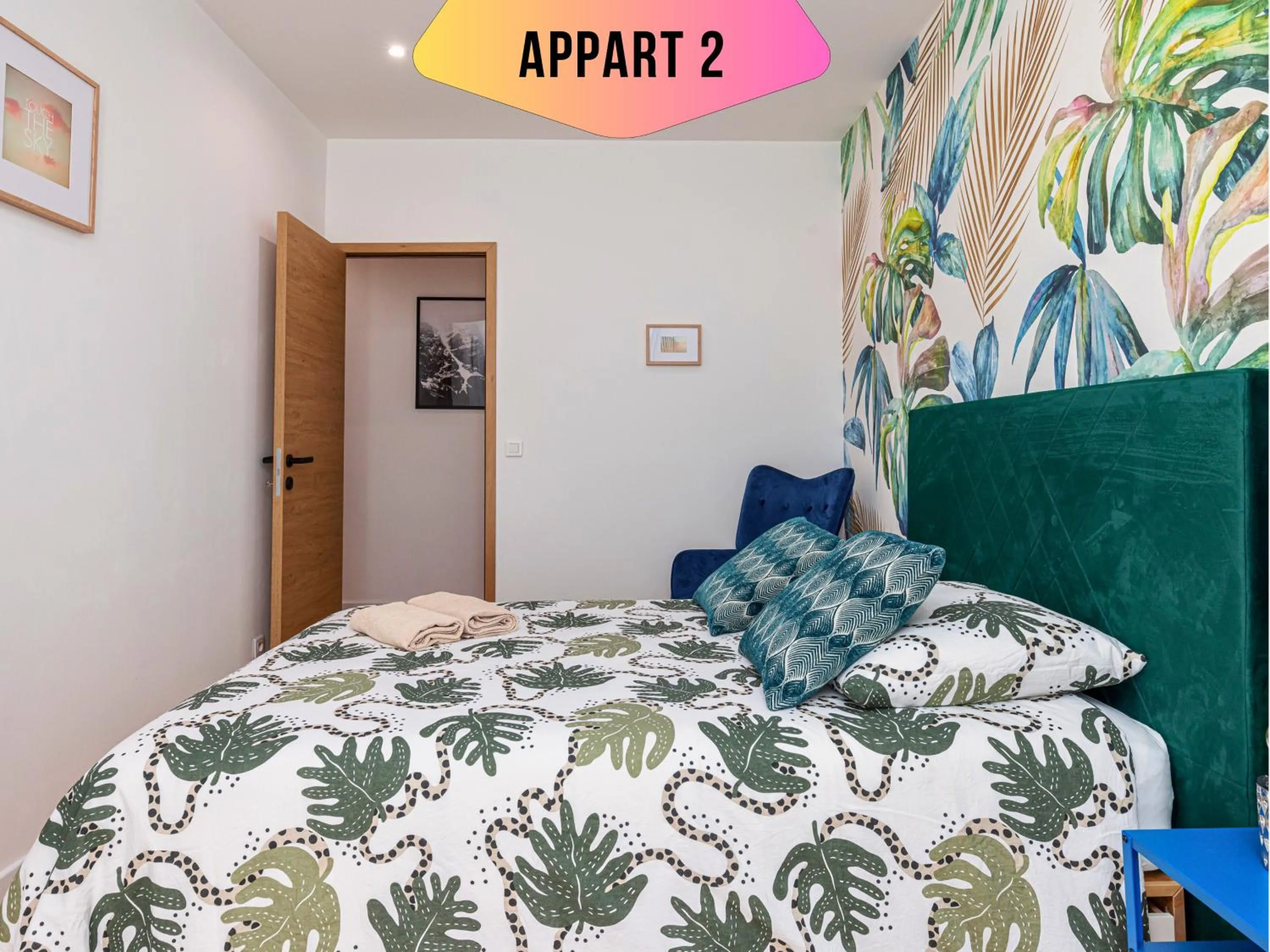 Bedroom, Bed in CASA REINE JEANNE- ideal groups & family -CENTRAL near train station - PARKING - New&CONFORT-AC
