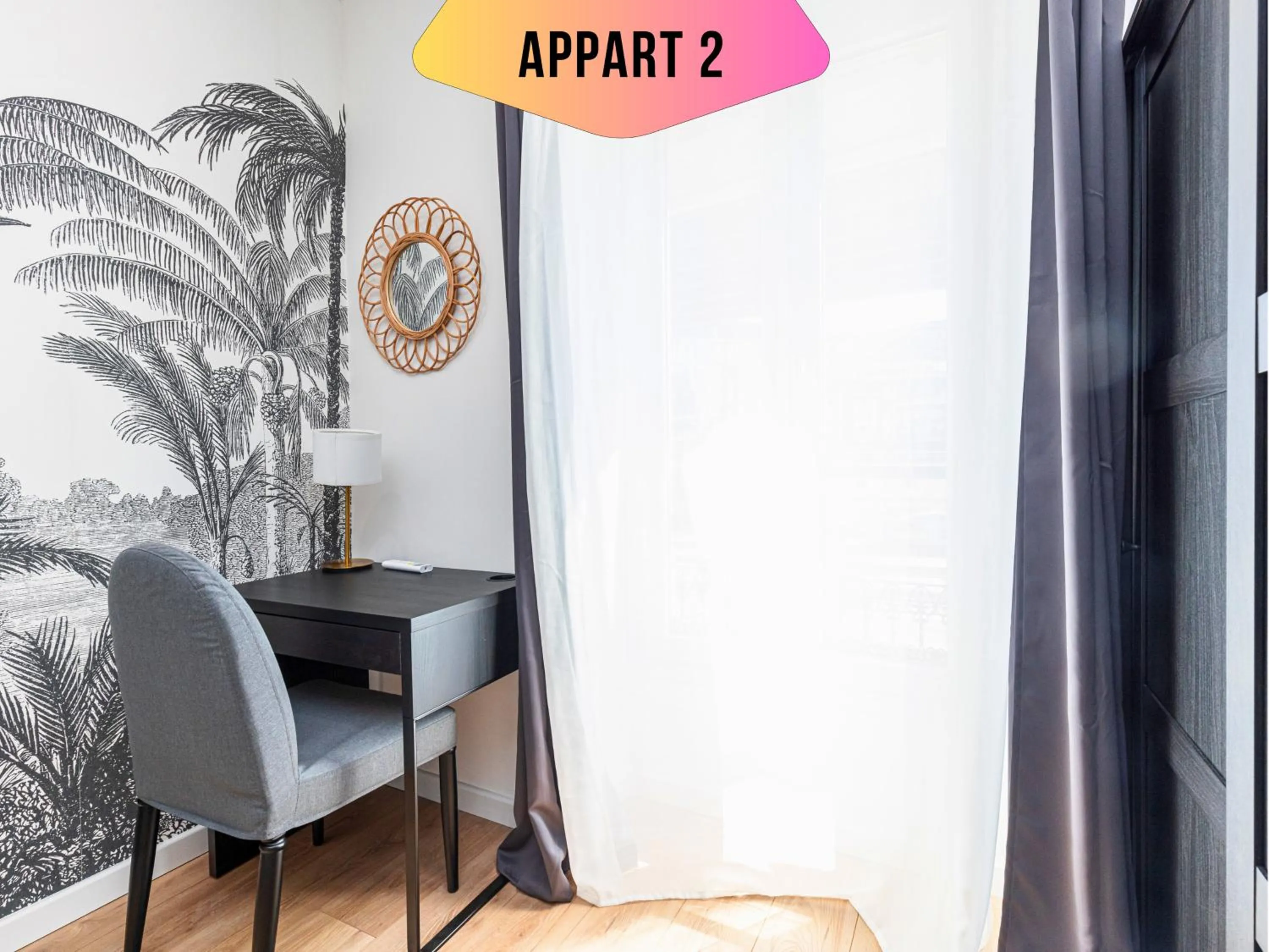 Bedroom in CASA REINE JEANNE- ideal groups & family -CENTRAL near train station - PARKING - New&CONFORT-AC